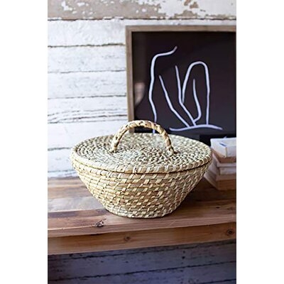 Seagrass Basket With LID And Handle - Image 0