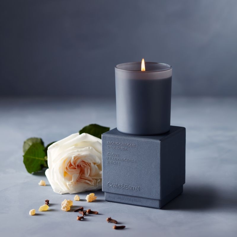 Monochrome No. 6 Dusk 1-Wick Scented Candle - Clove, Frankincense and Rose - Image 2