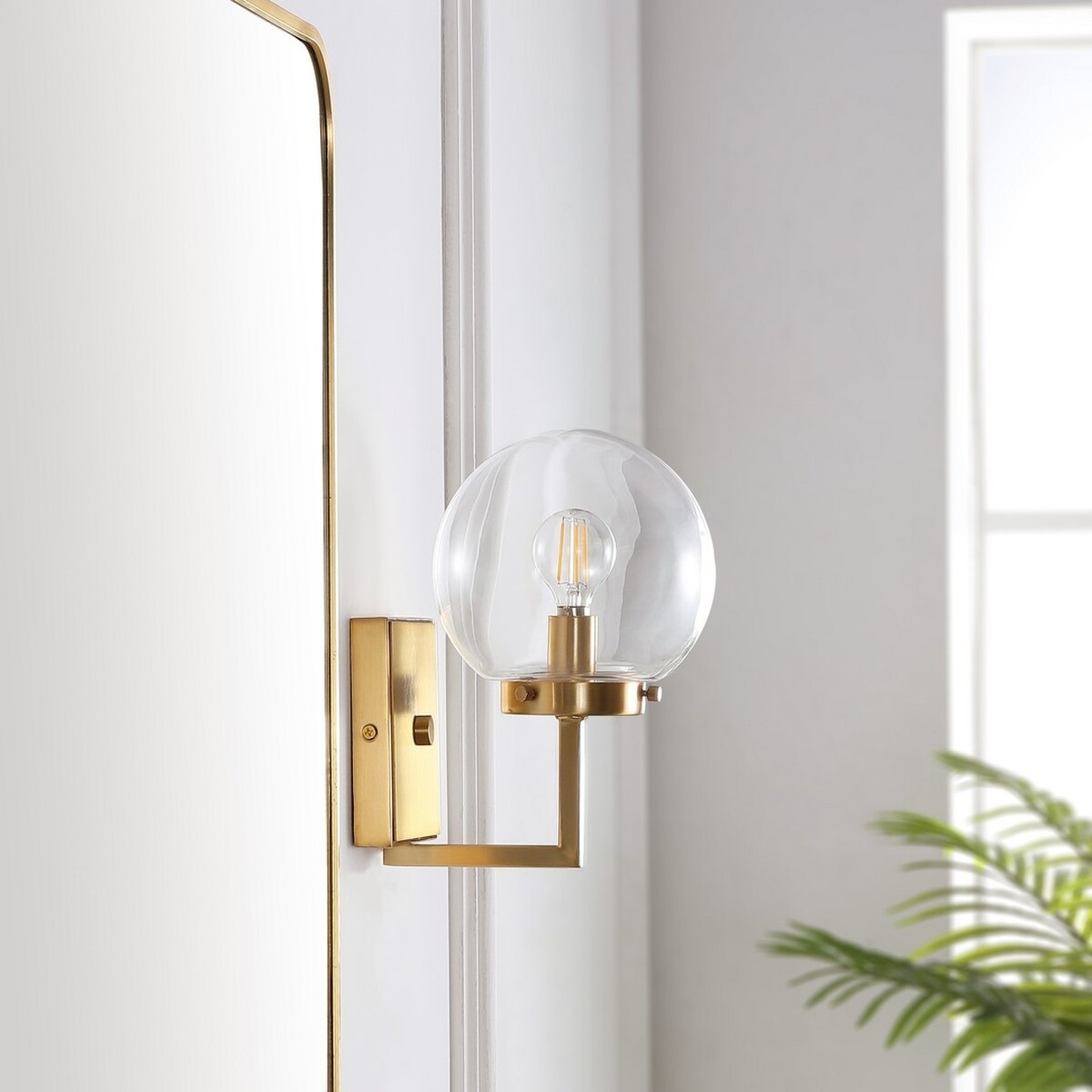 Ganon 7" Wall Sconce - Brass / Clear - Safavieh - Image 2