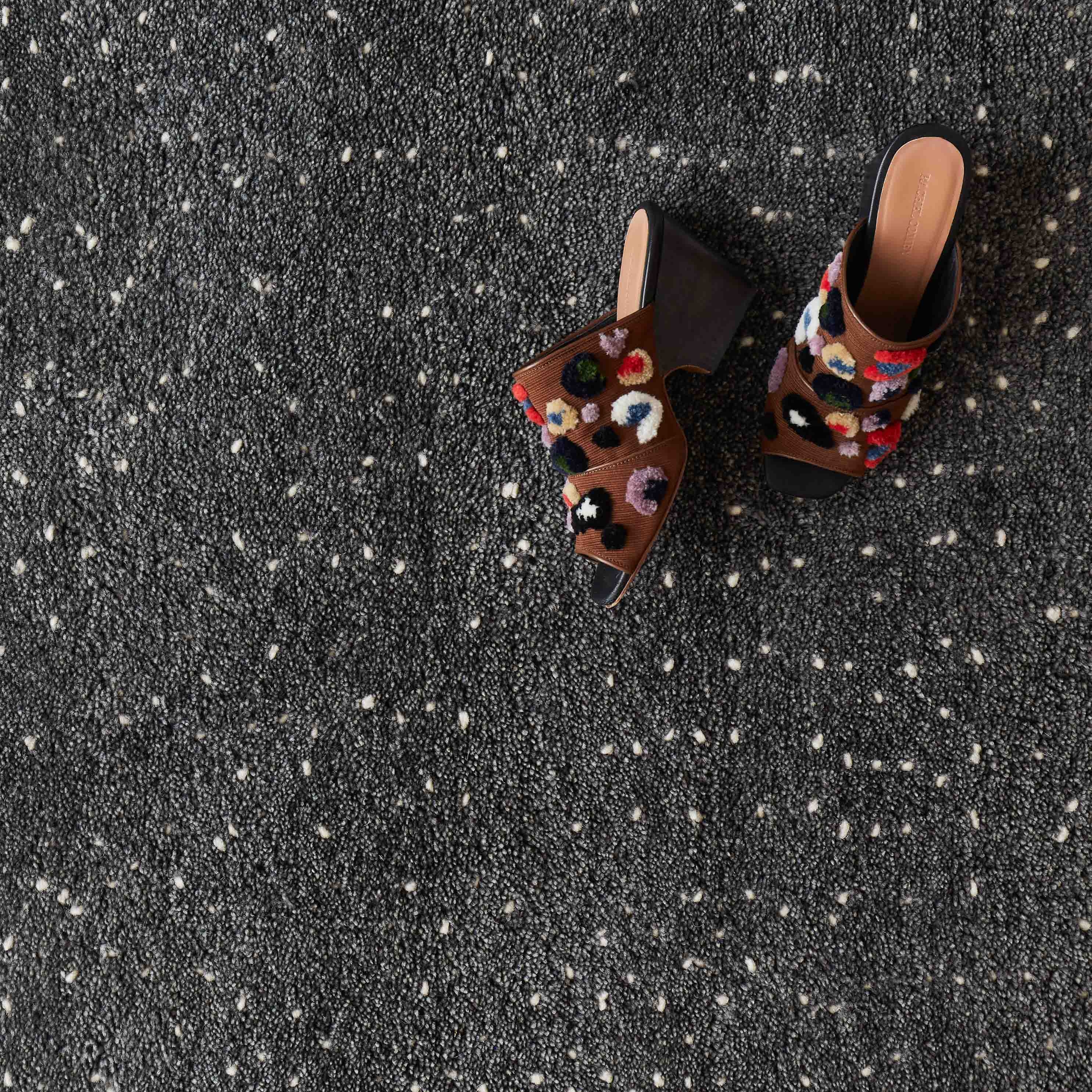 The Citizenry Atashi Hand-Knotted Accent Rug | 3' x 5' | Rust - Image 7