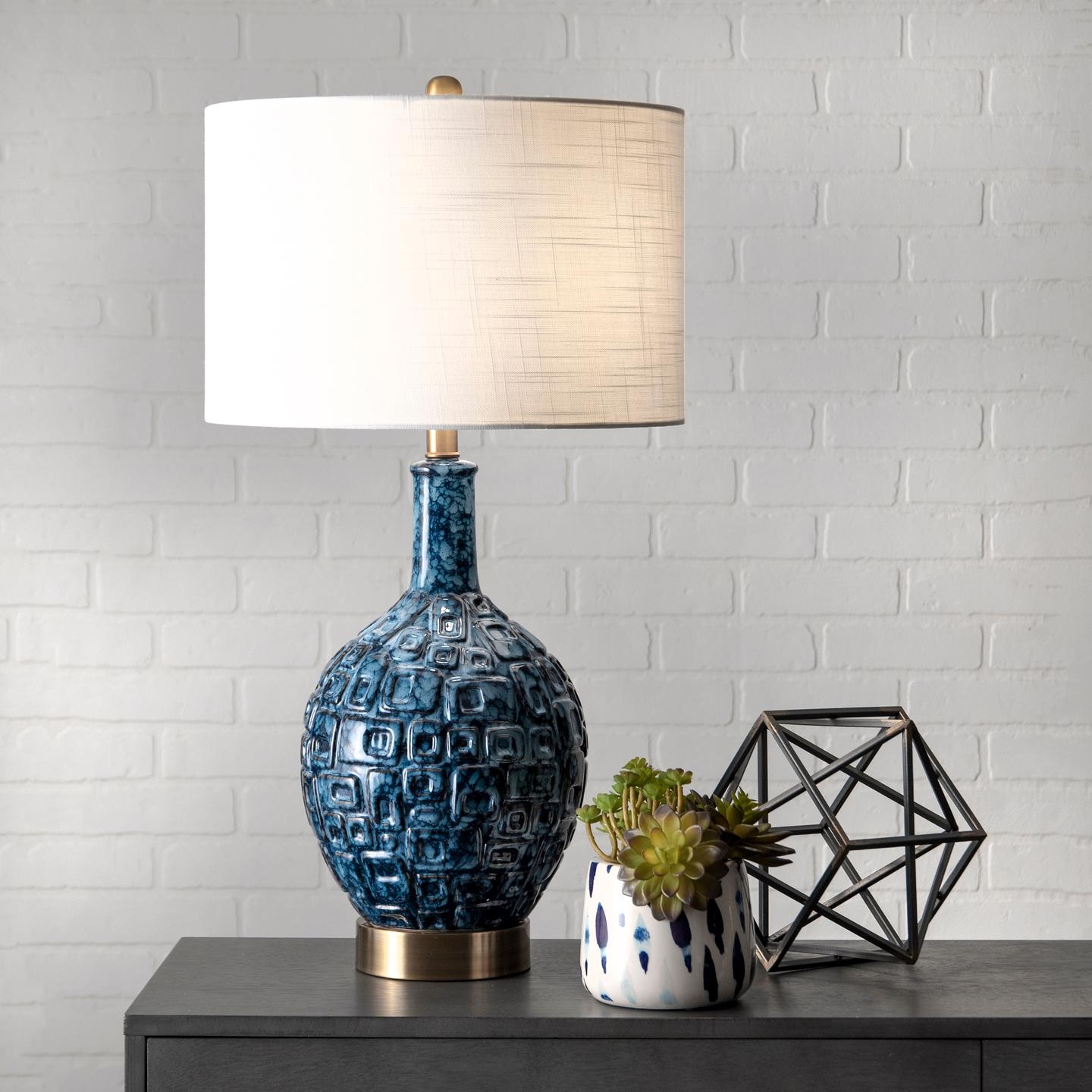 Tucson 28" Ceramic Table Lamp - Image 1