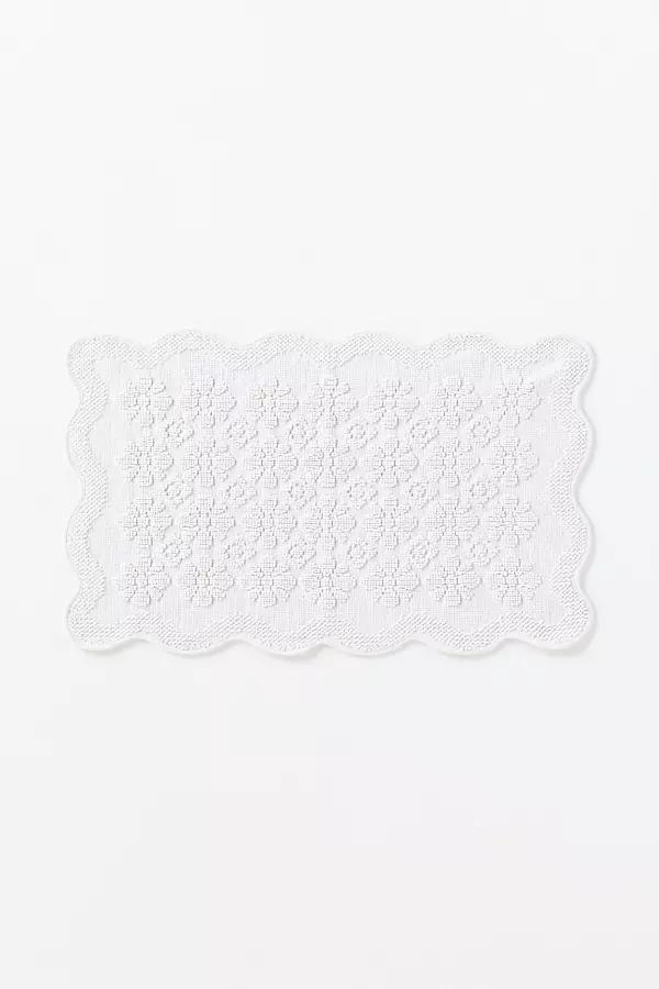Benni Hand-Woven Floral Wavy Border Bathmat - Image 0