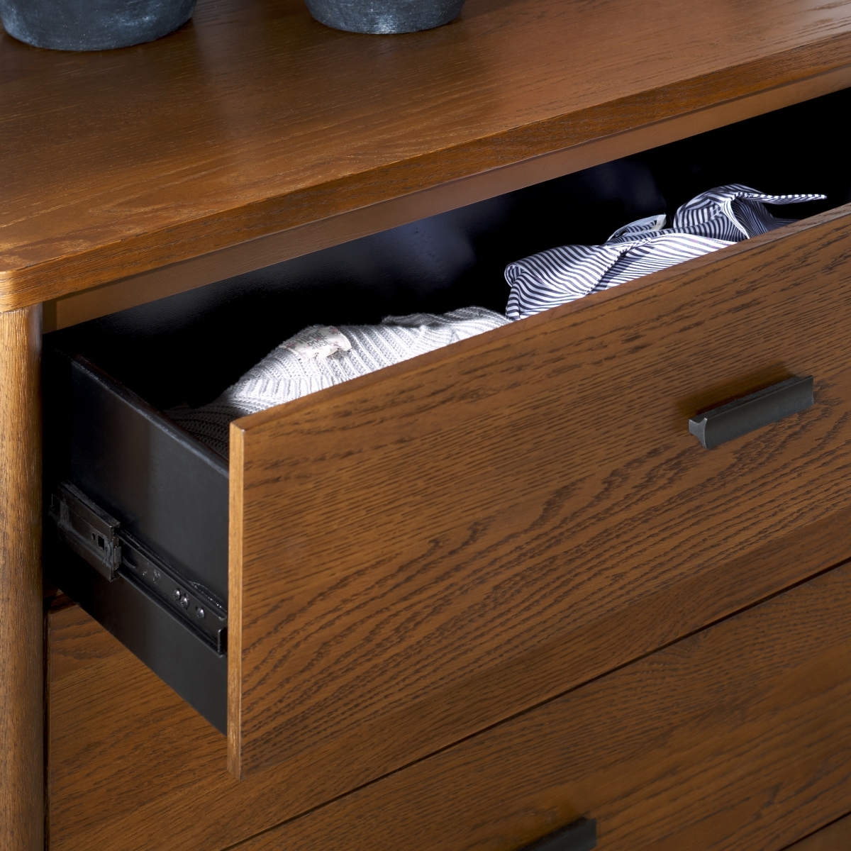 Jaylessa Wood Dresser - Medium Oak - Image 1