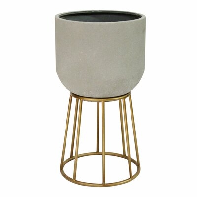 Jaylyn Round Pedestal Plant Stand - Image 0