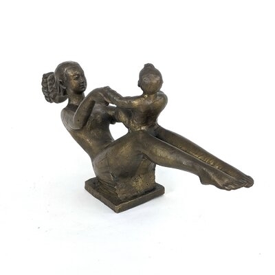 Aarley-Ray Mother Playing with Child Figurine - Image 0