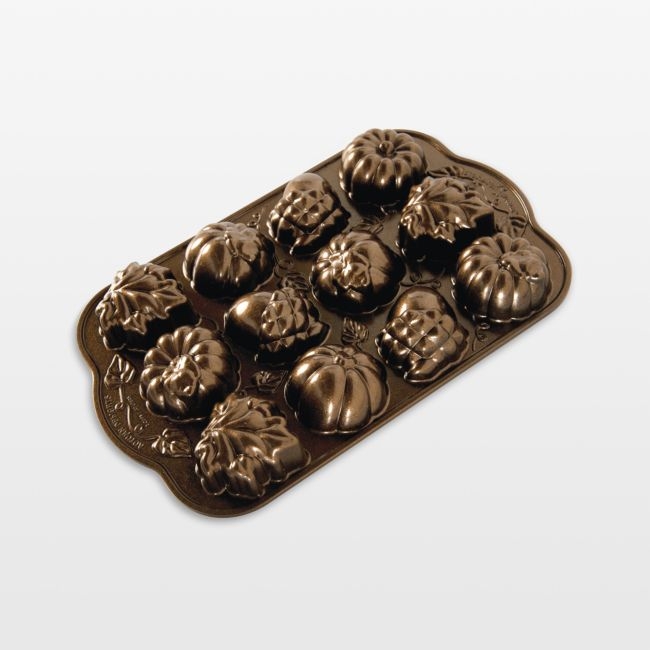 Nordic Ware ® Autumn Delights Cakelet Pan - Image 0