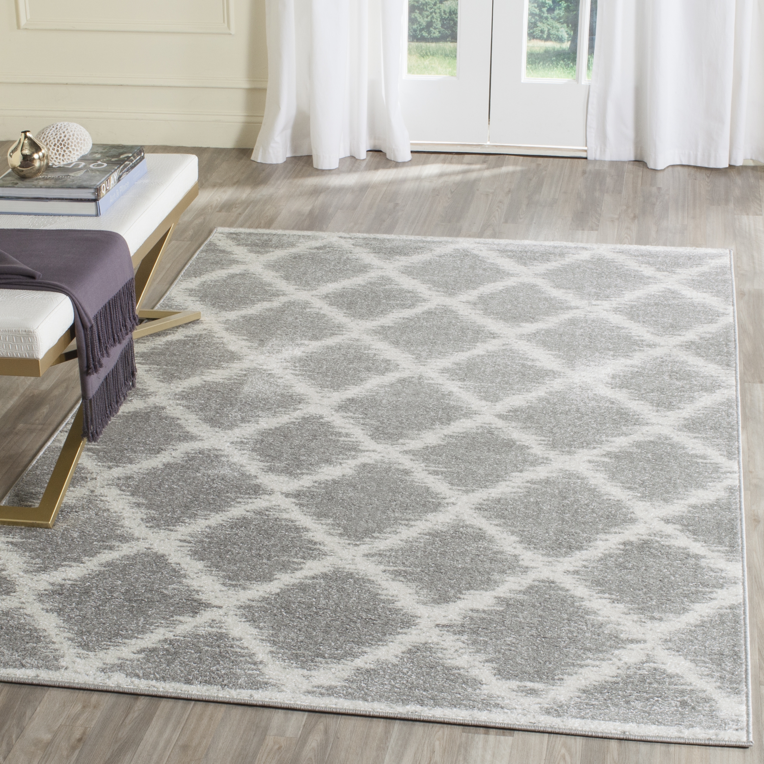 Arlo Home Woven Area Rug, ADR120B, Silver/Ivory,  5' 1" X 7' 6" - Image 1