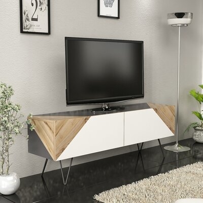 Lanz TV Stand - Image 0