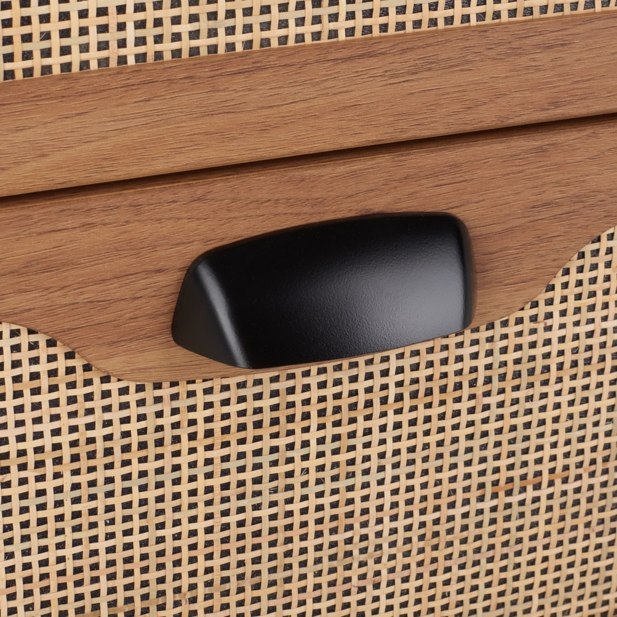 Irelia 3 Drawer Chest - Oak / Natural - Safavieh - Image 3