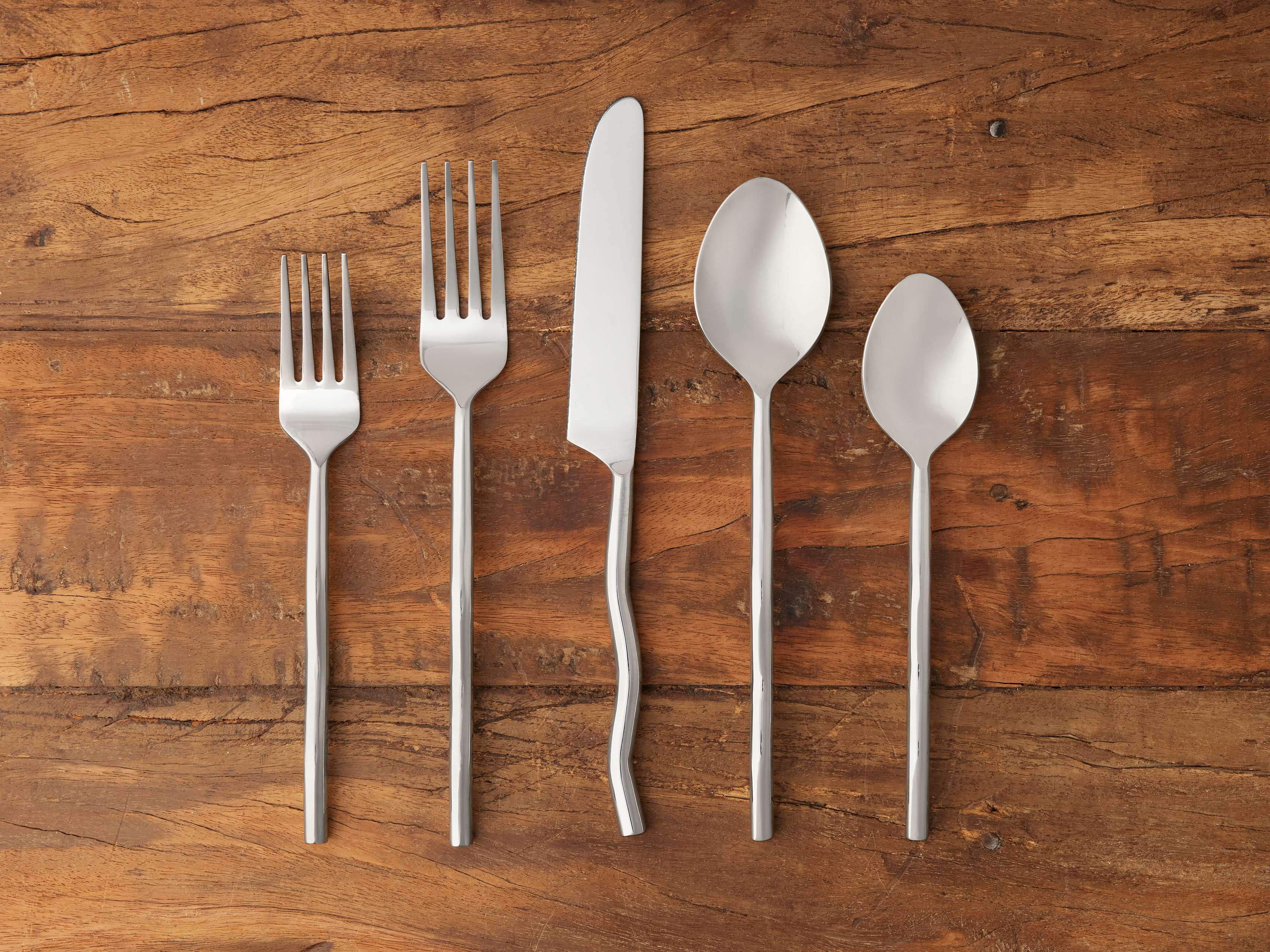 Oaklynn Five Piece Place Setting in Stainless Steel Silver - Image 0