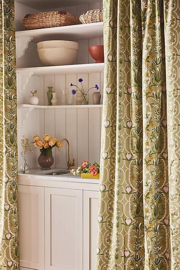 Edelweiss Printed Cotton Curtain - Image 0