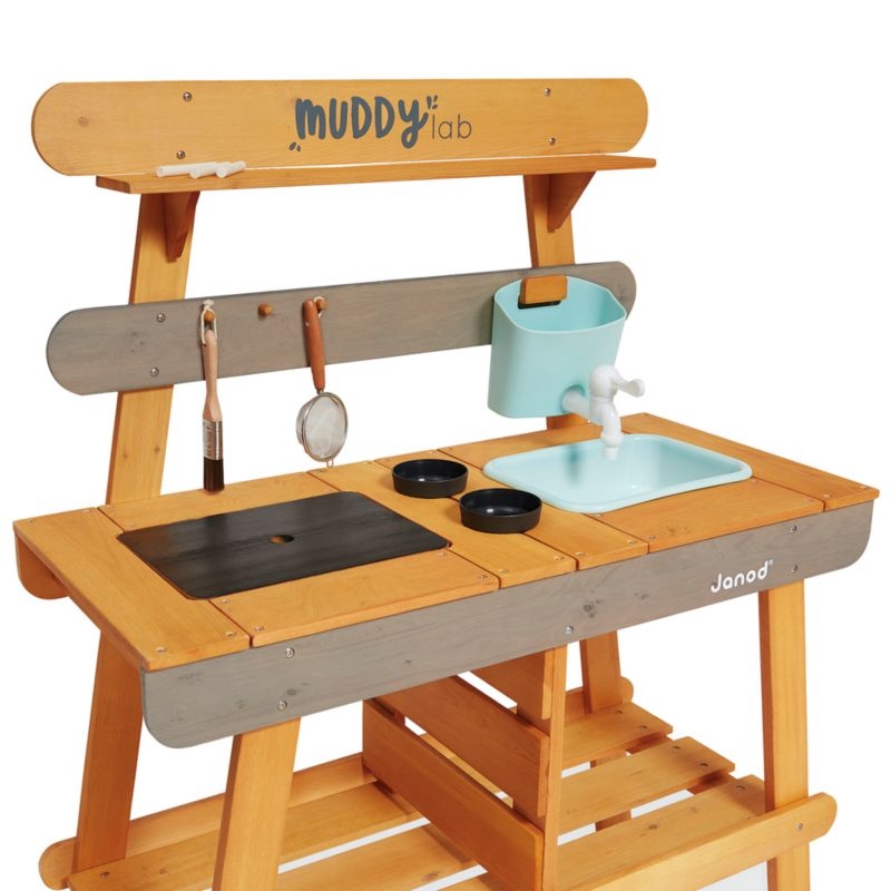 Janod Kids Muddy Lab Outdoor Play Kitchen - Image 6