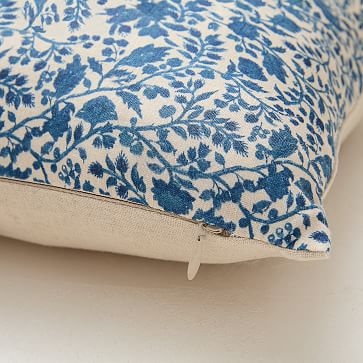 Cotton Velvet Petit Jardin Pillow Cover, Indigo, 12"x21" - Image 3