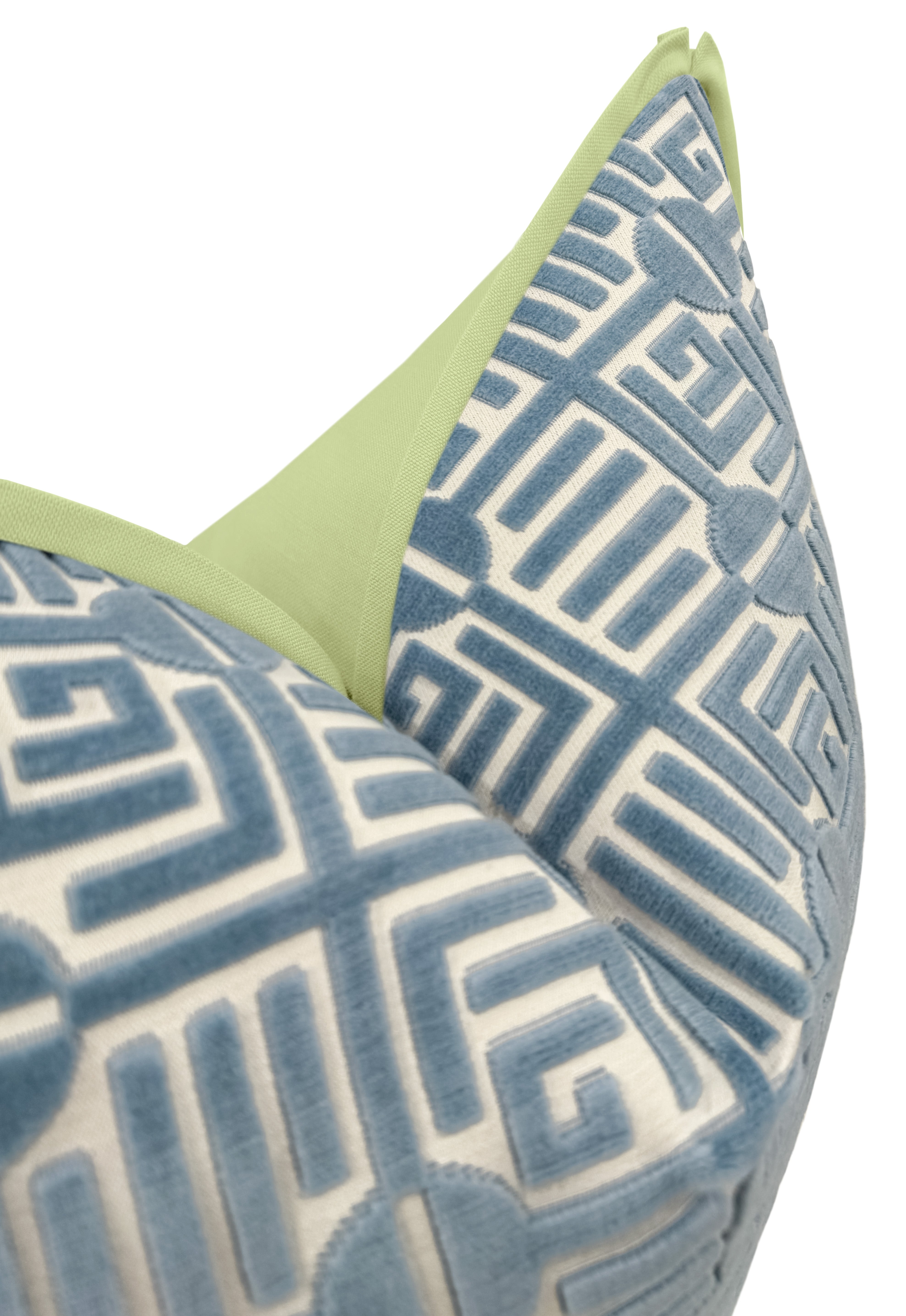 LABYRINTH VELVET // BLUE | THIBAUT - 20" X 20" / BUTTERFLY FLANGE / Powder Blue - Image 4