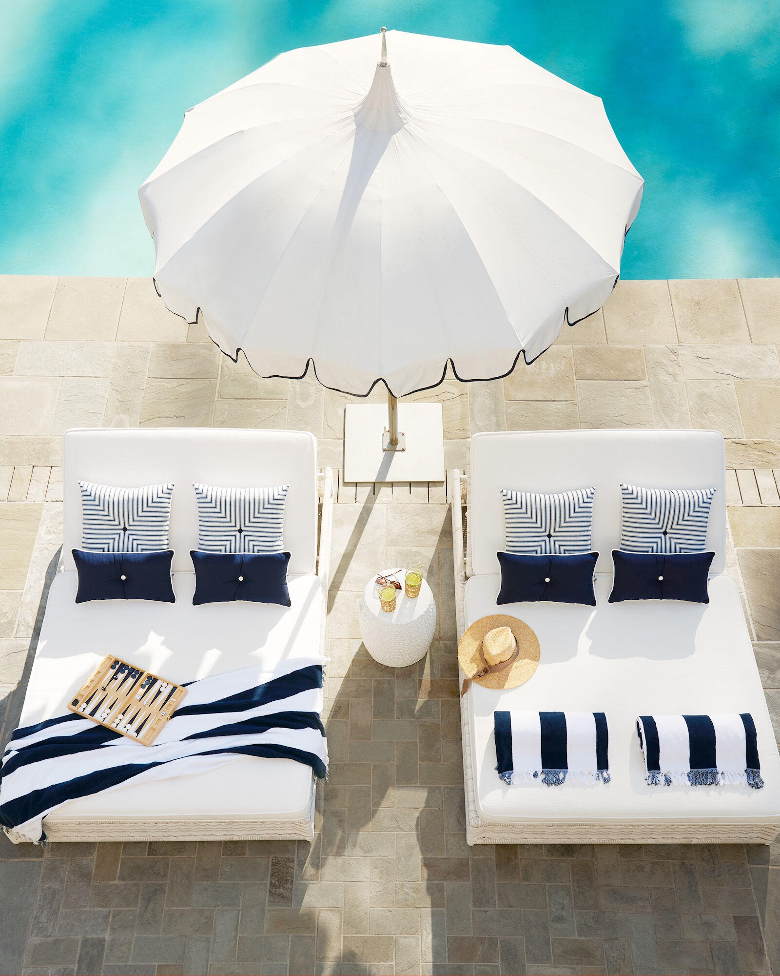 Pacifica Double Chaise