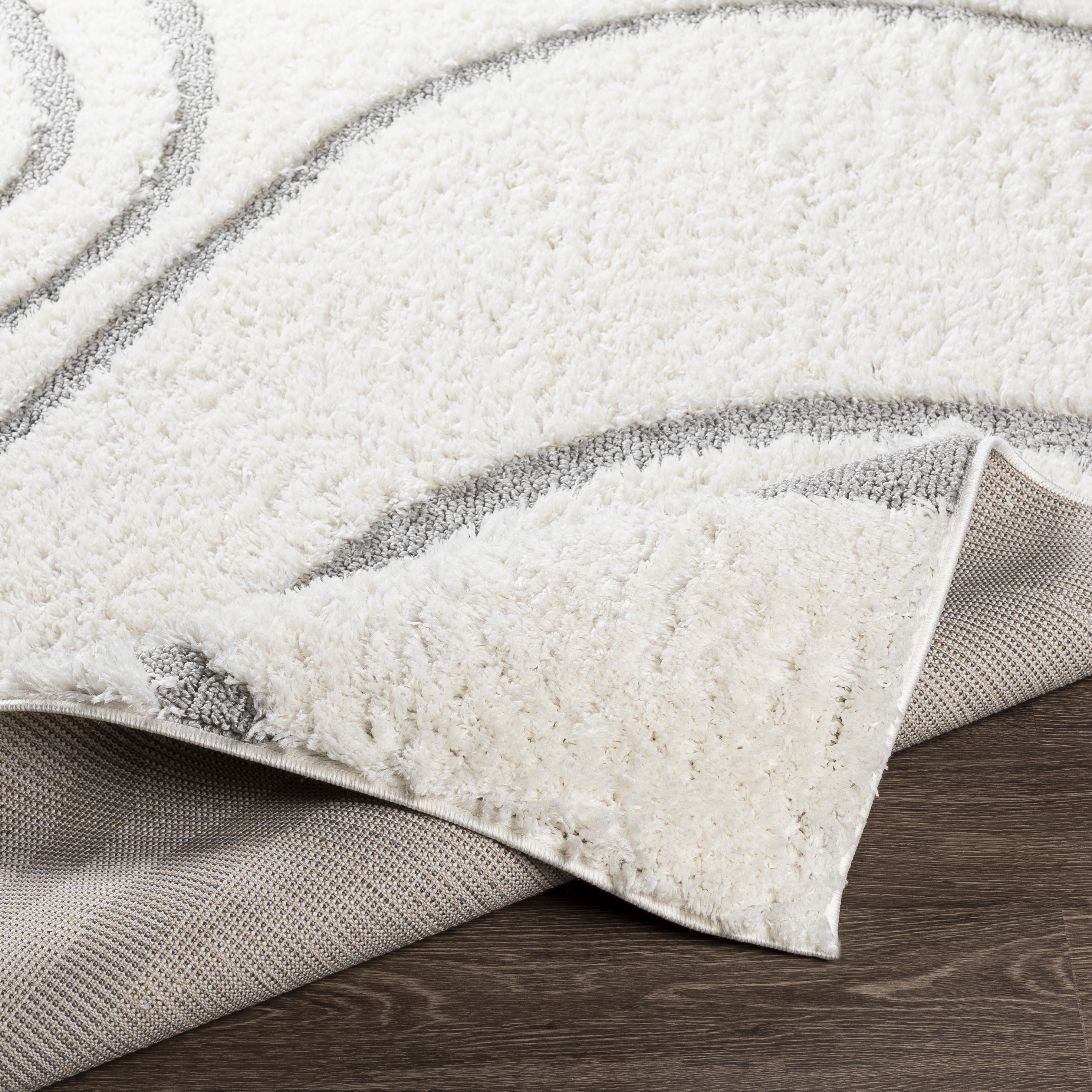 Elenor  Indoor 7'10" x 10' Machine Woven Rug - Image 4