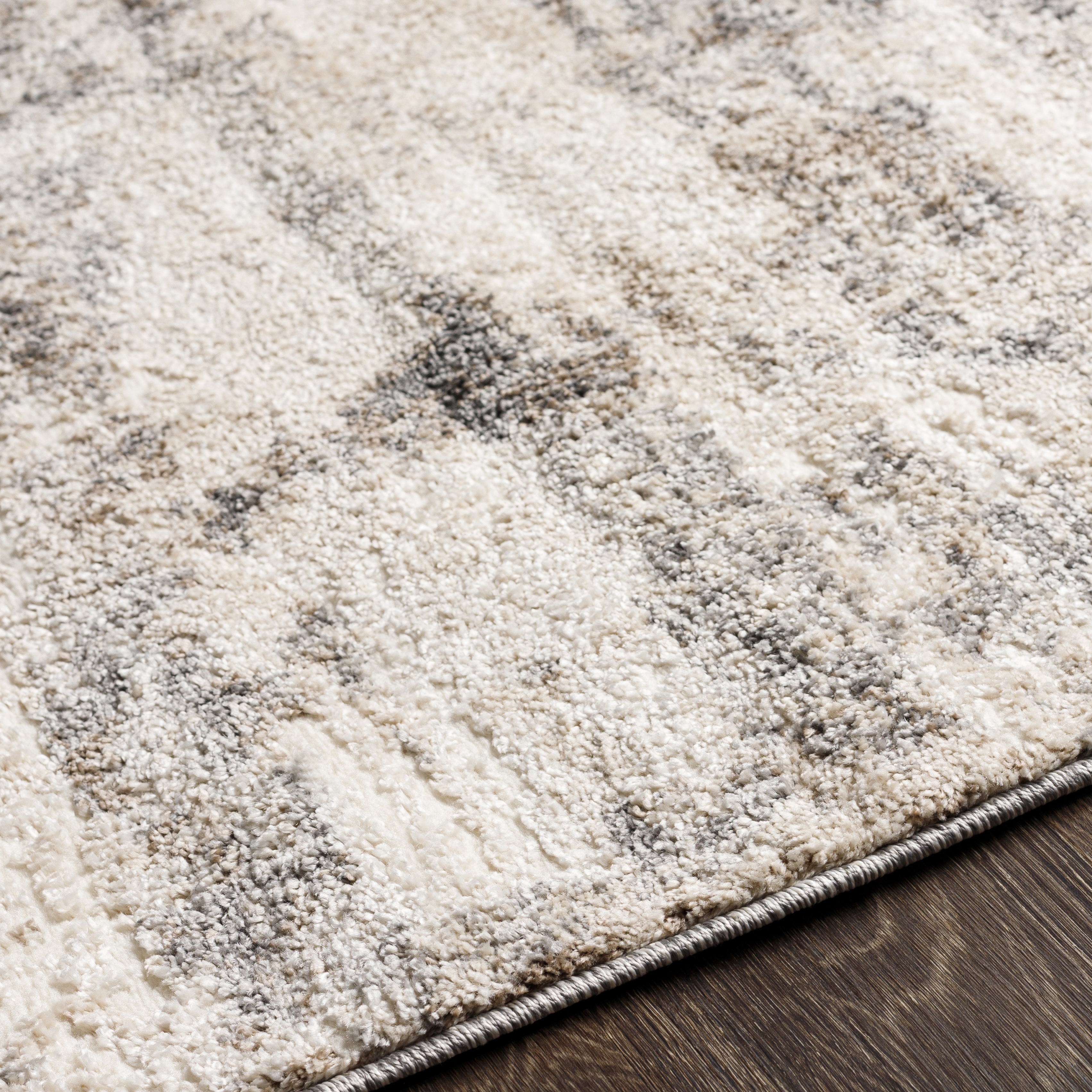 Andorra Beige Indoor 6'7" x 9' Machine Woven Rug - Image 3
