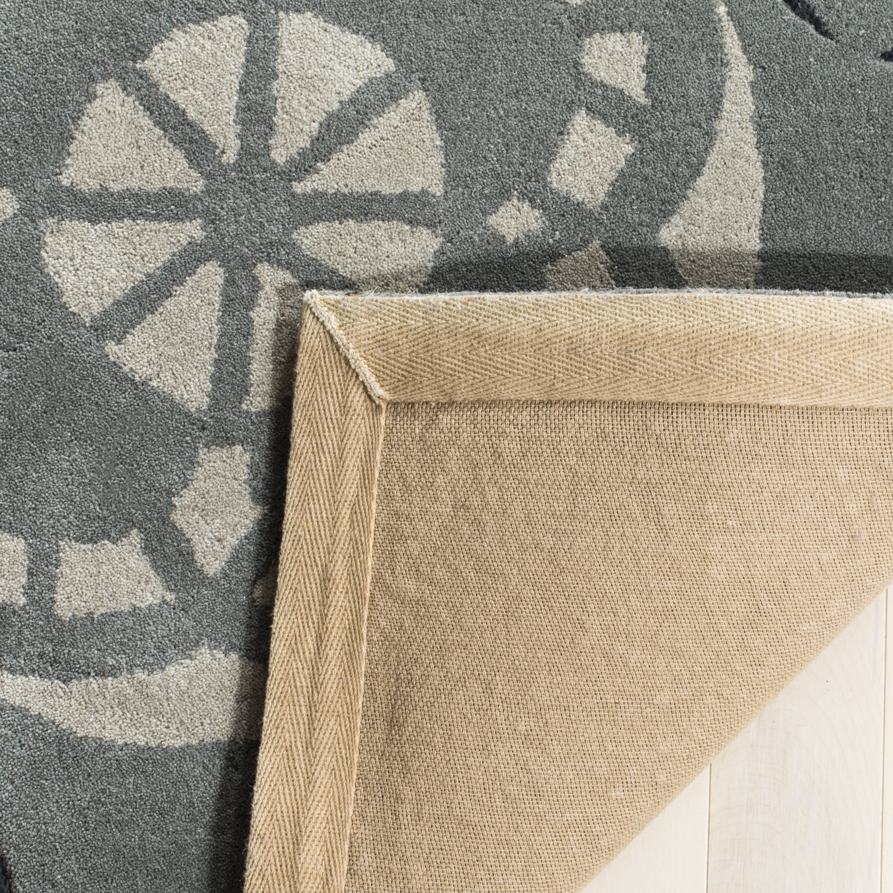 Arlo Home Hand Tufted Area Rug, CPR353C, Grey/Black,  2' 3" X 9' - Image 2