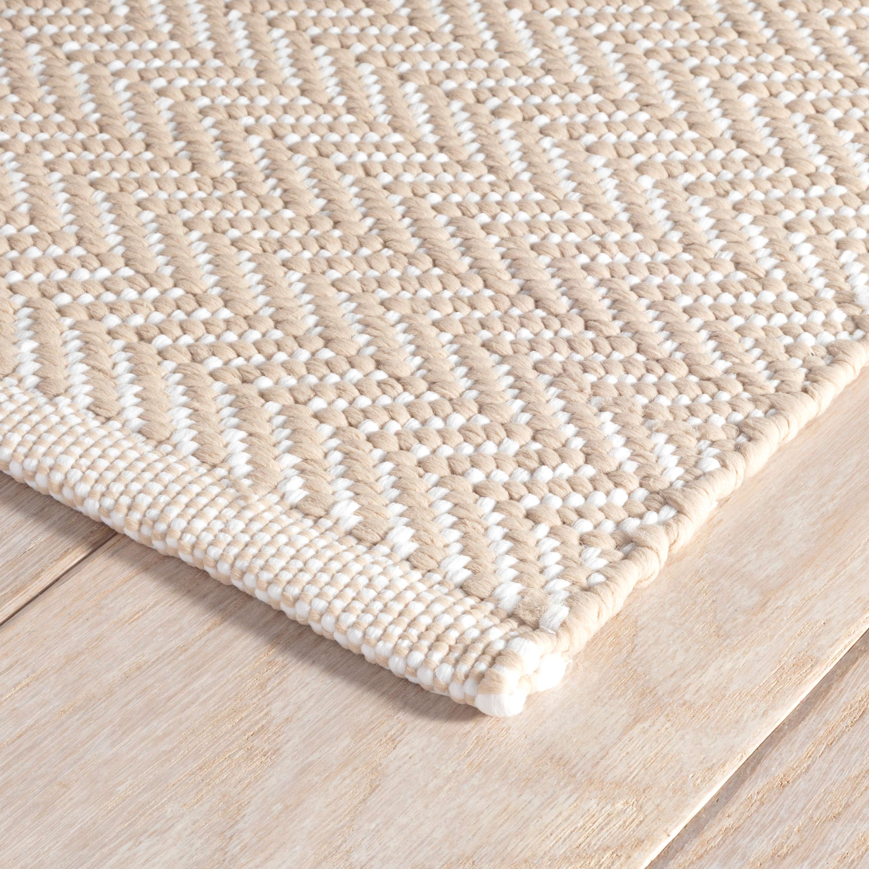 Herringbone Linen/White Handwoven Indoor/Outdoor Rug - Image 4