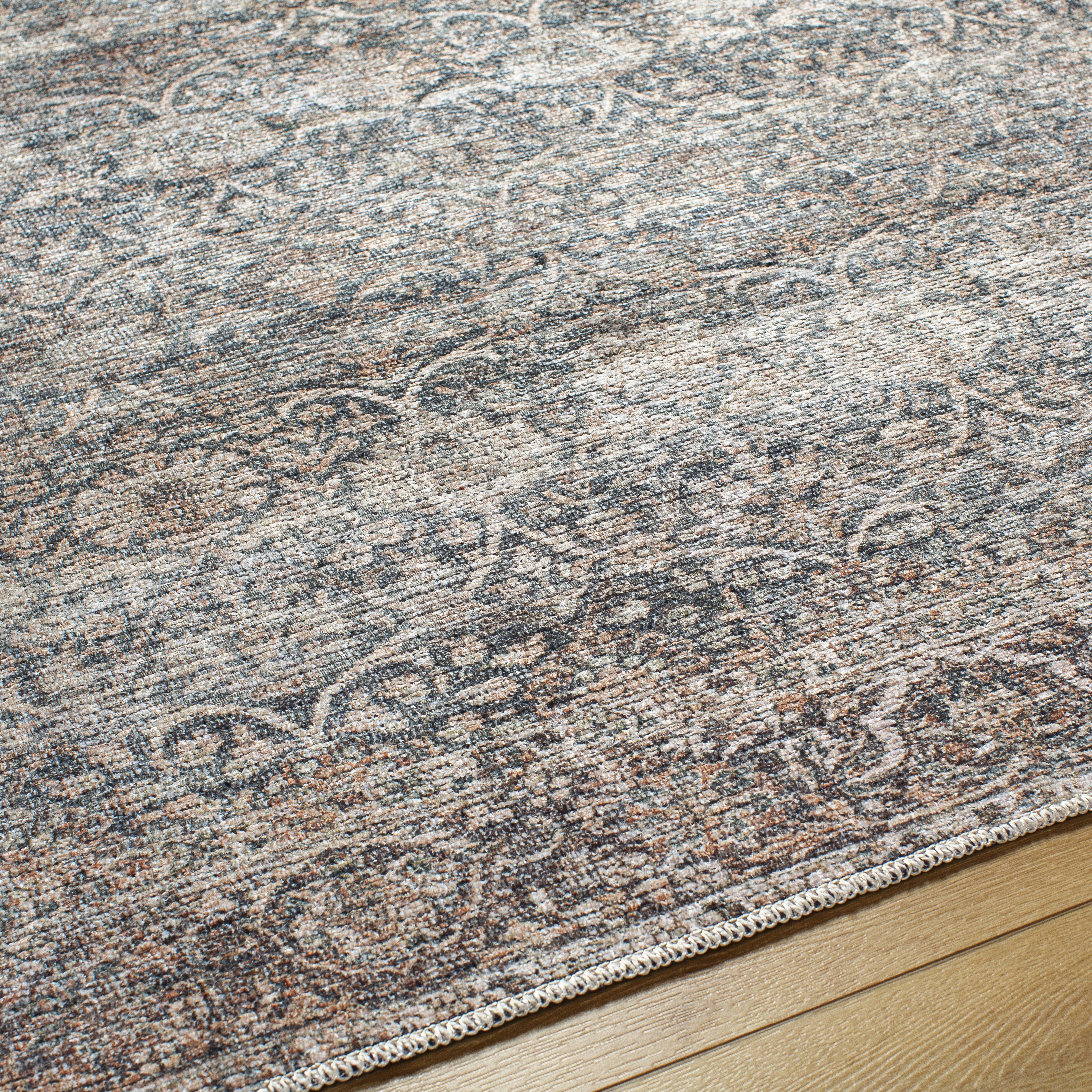 Lorelai Gray Indoor 6'7" x 9' Machine Woven Rug - Image 2