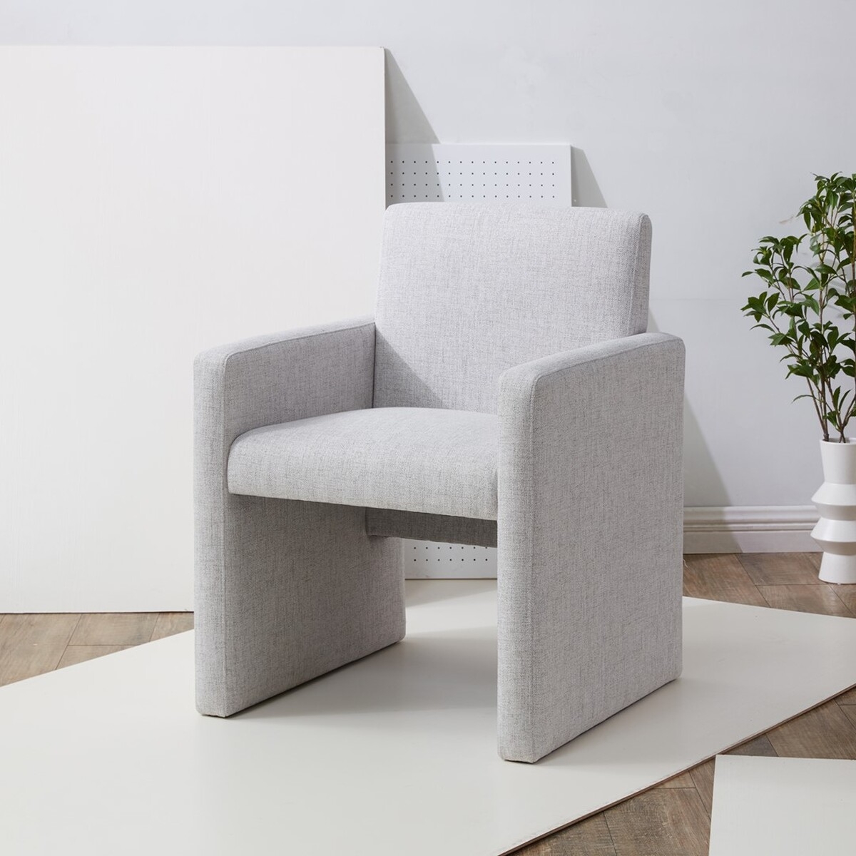 Maisey Linen Dining Chair - Light Grey - Image 1