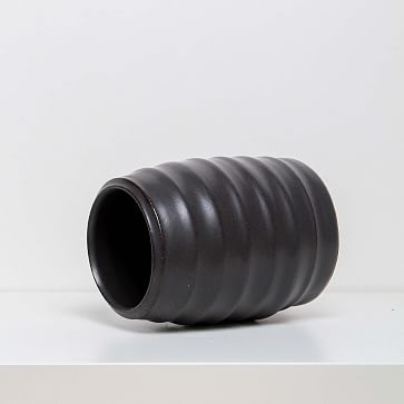 Keraclay Ribbed Vase Stoneware Black - Image 1