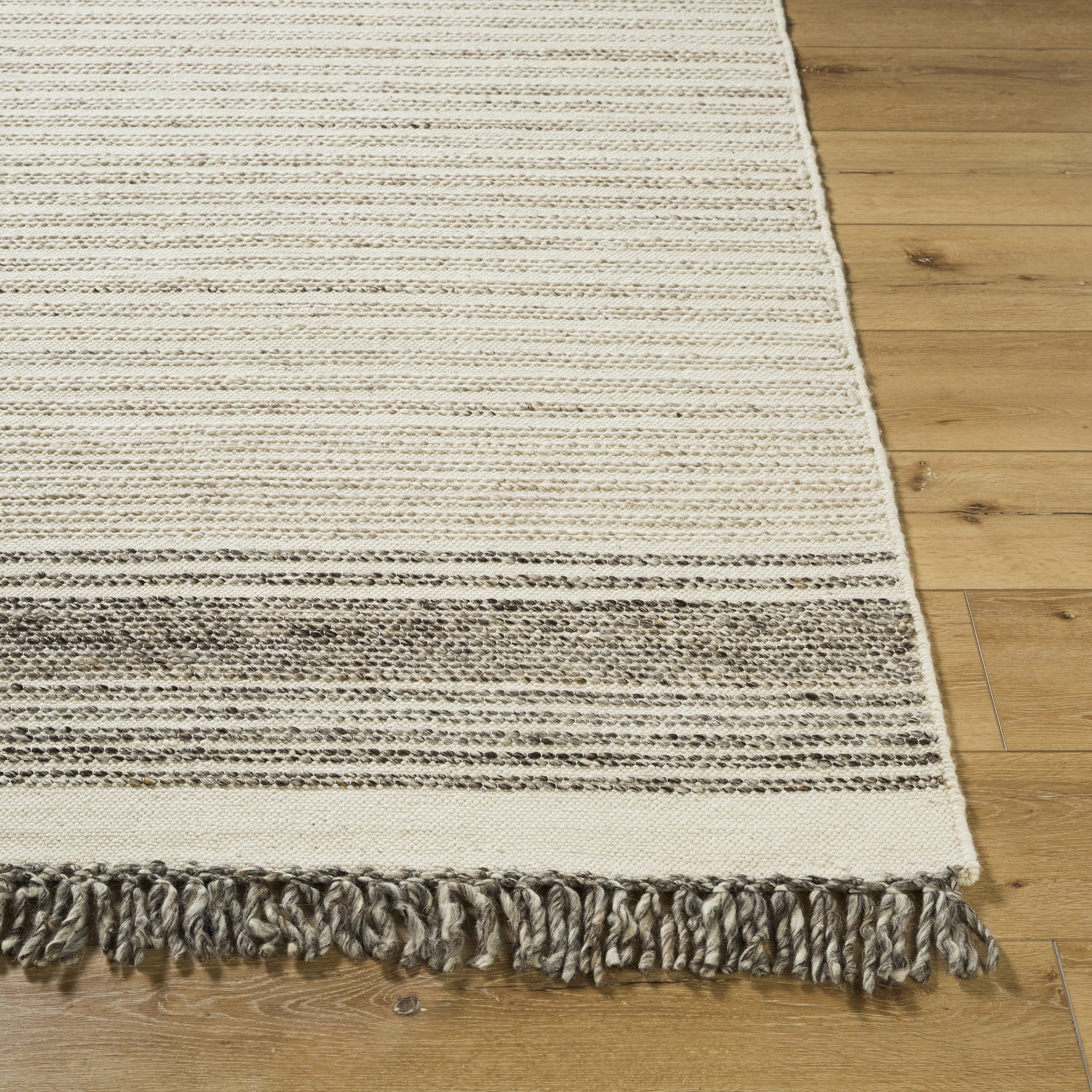 Lucie  Indoor 5' x 7'6" Handmade Rug - Image 1