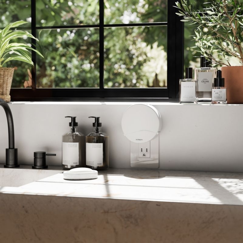 Vitruvi Push Plug-In Wall Diffuser - Image 2