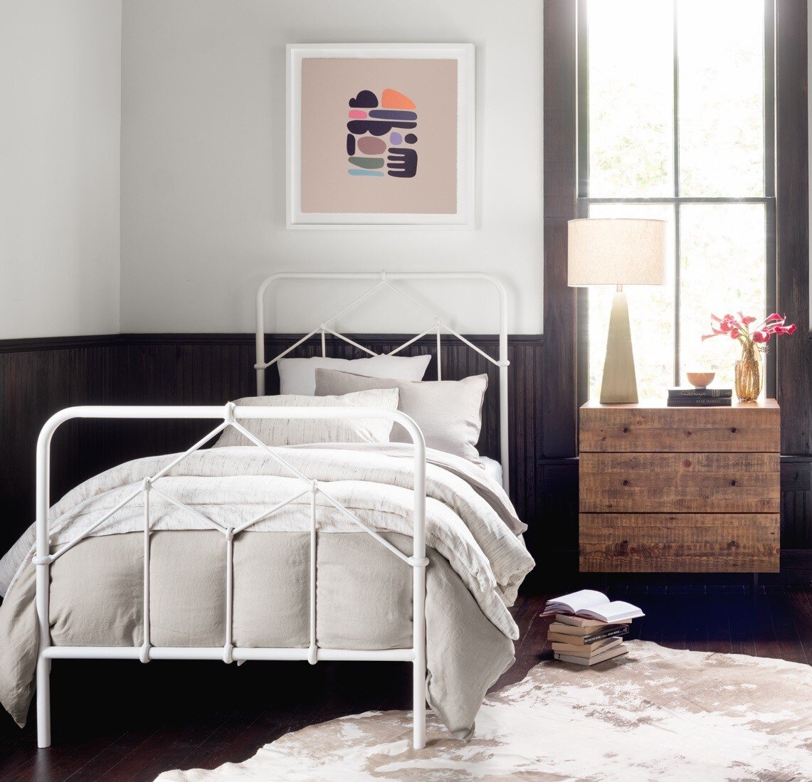 Leander Table Lamp - Dark Antique Brass - Image 10