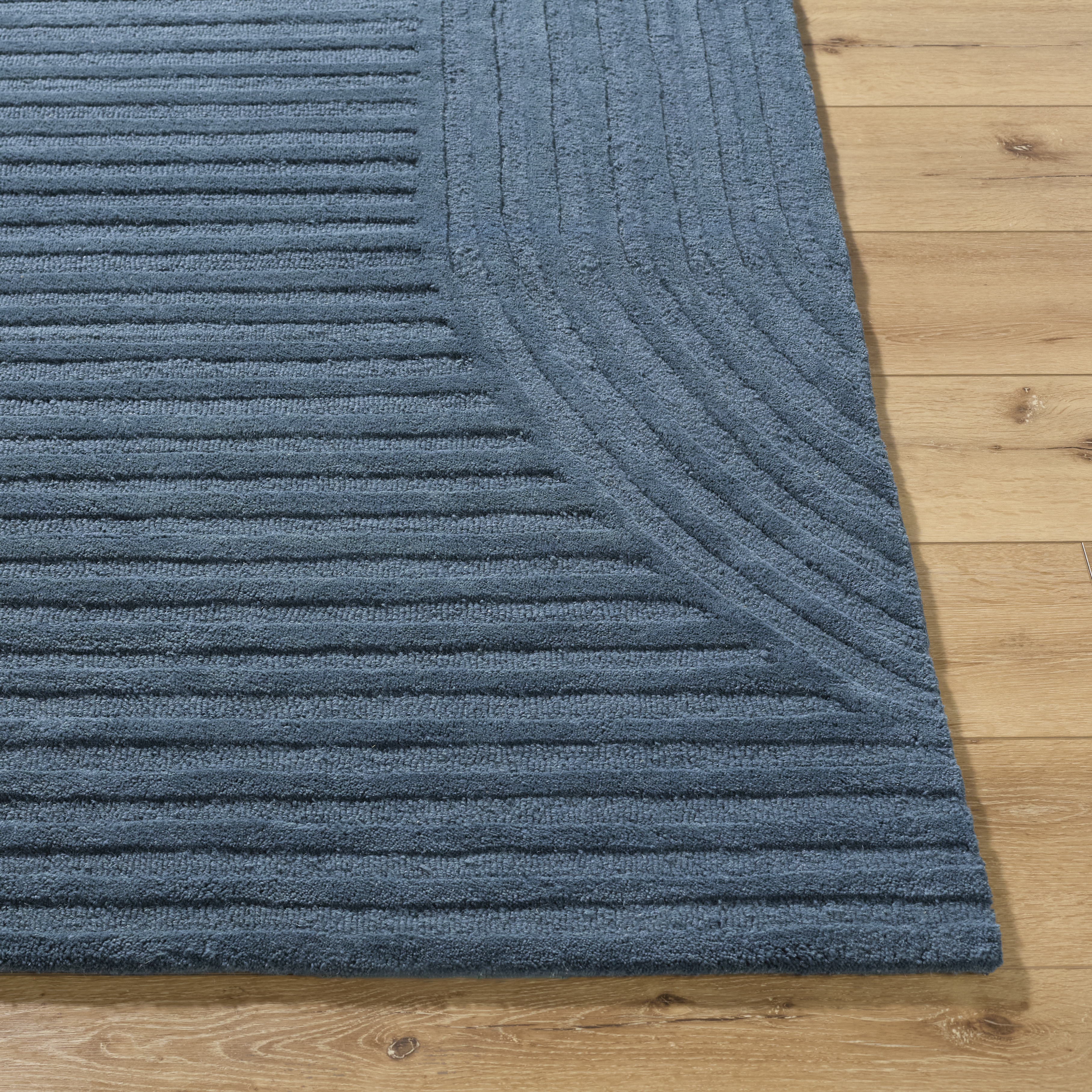 Brook  Indoor 2' x 3' Handmade Rug - Image 1