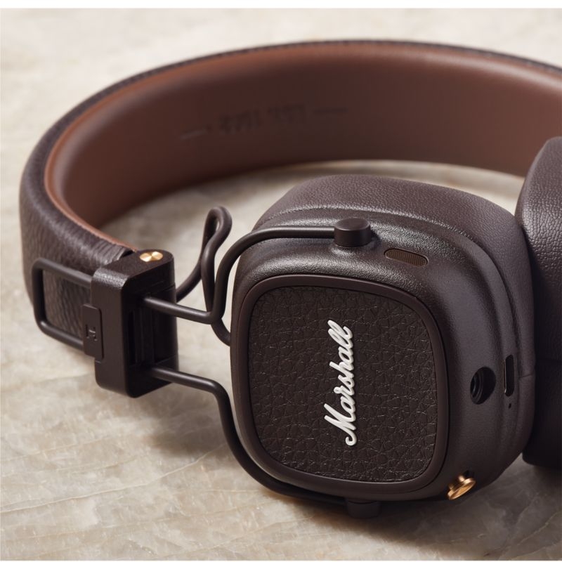 Marshall Major V Brown On-Ear Bluetooth Headphones - Image 1