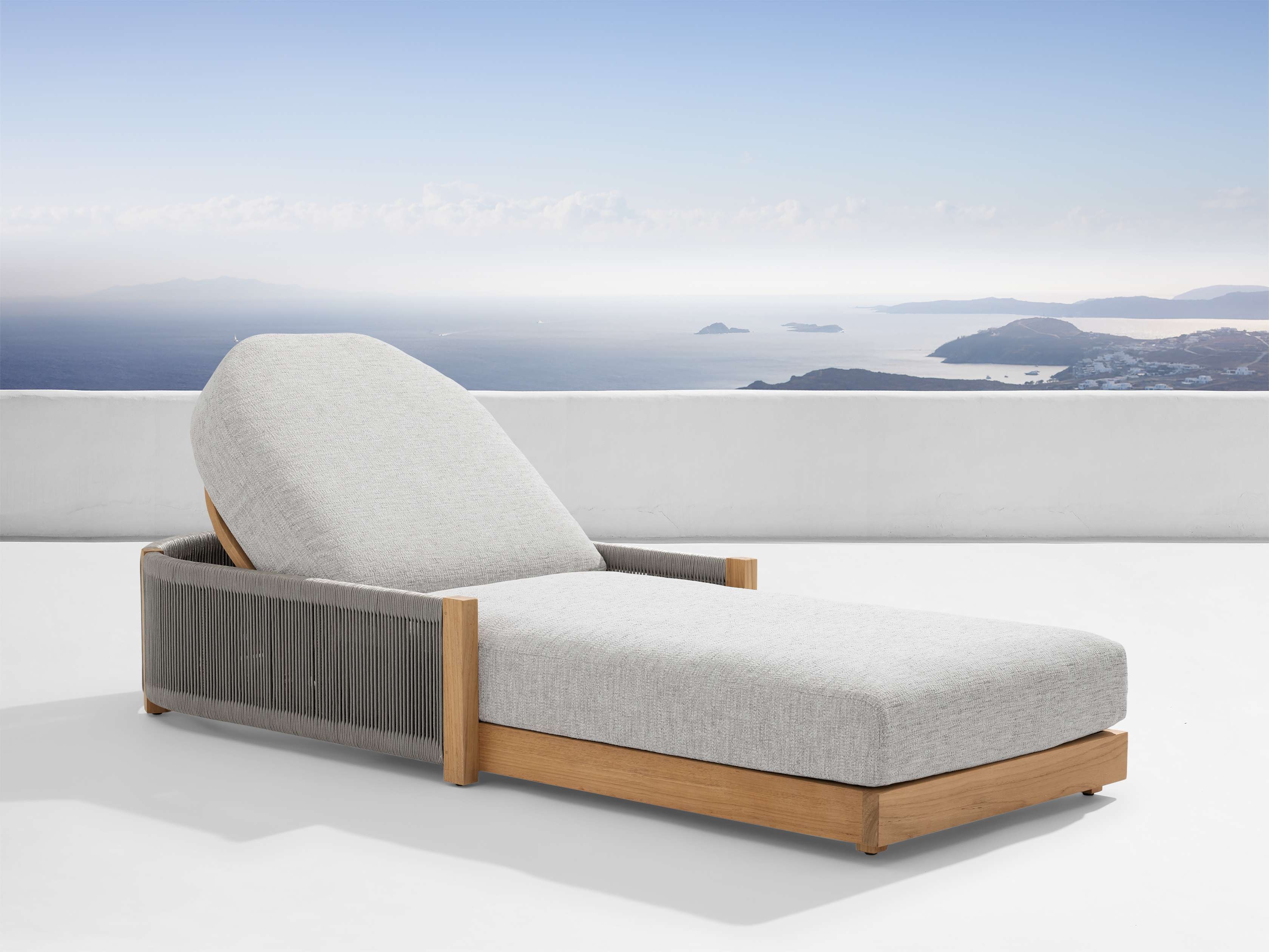Newport Outdoor Chaise in All Weather Wicker Natural  Shardai Zinc - Image 0