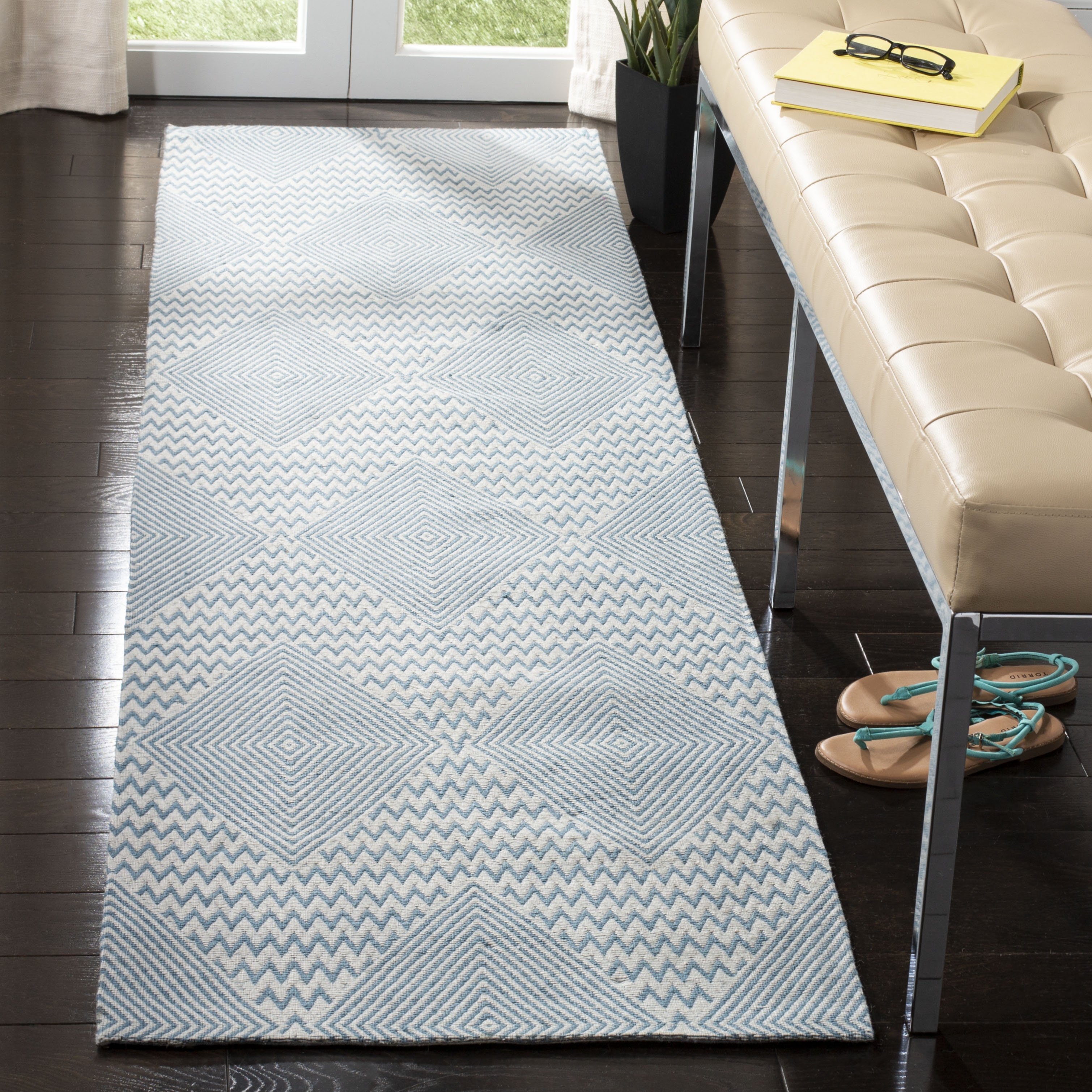 Arlo Home Hand Loomed Area Rug, MRB304M, Light Blue/Ivory,  2' 3" X 8' - Image 1