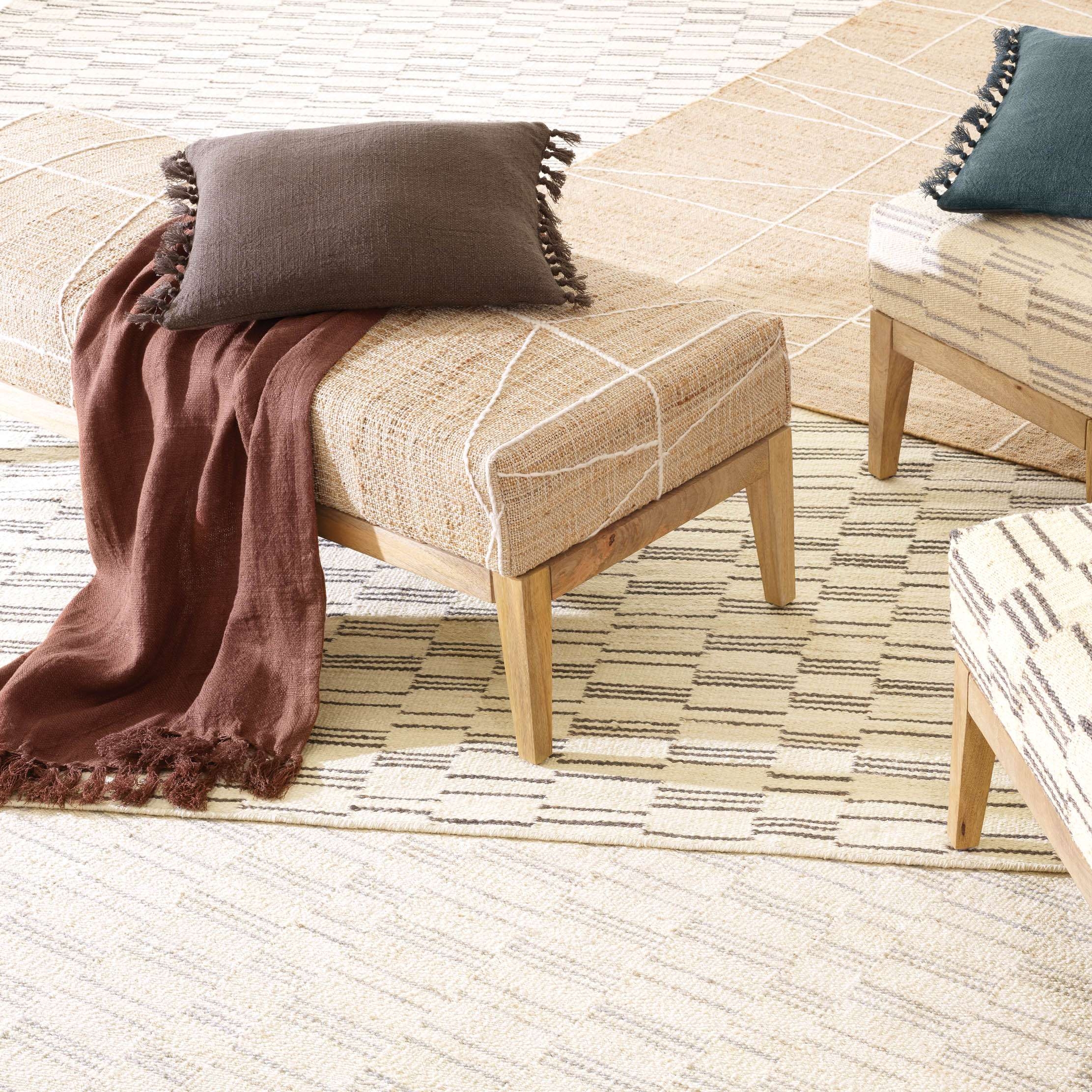 Judson Natural/Ivory Freida Rug Bench Small Square - Image 3