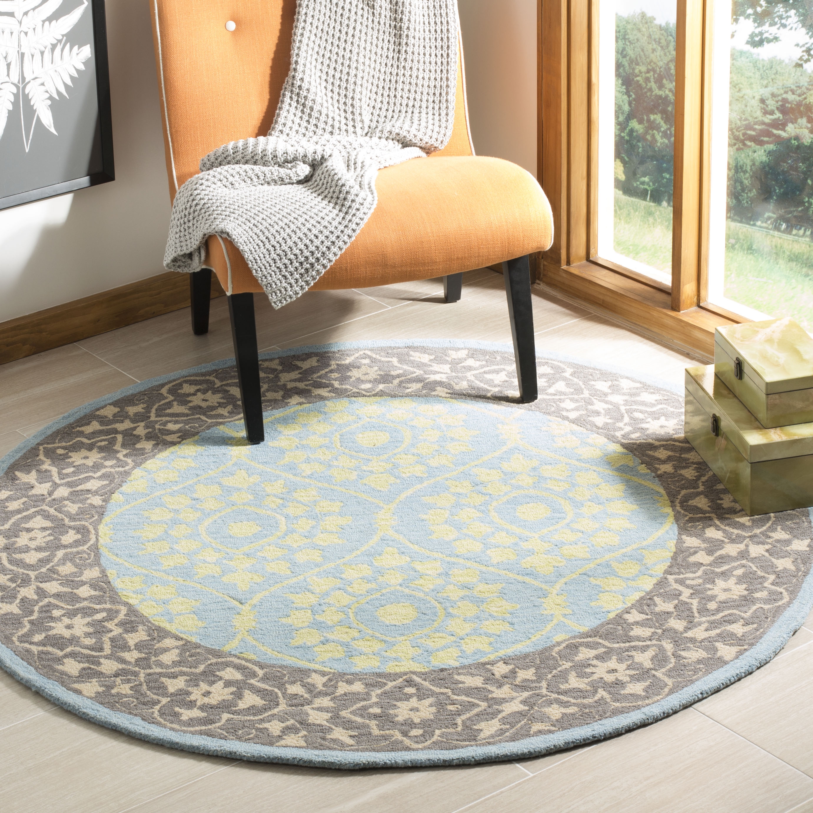 Arlo Home Hand Hooked Area Rug, SZN104A, Chocolate/Yellow,  5' X 5' Round - Image 1