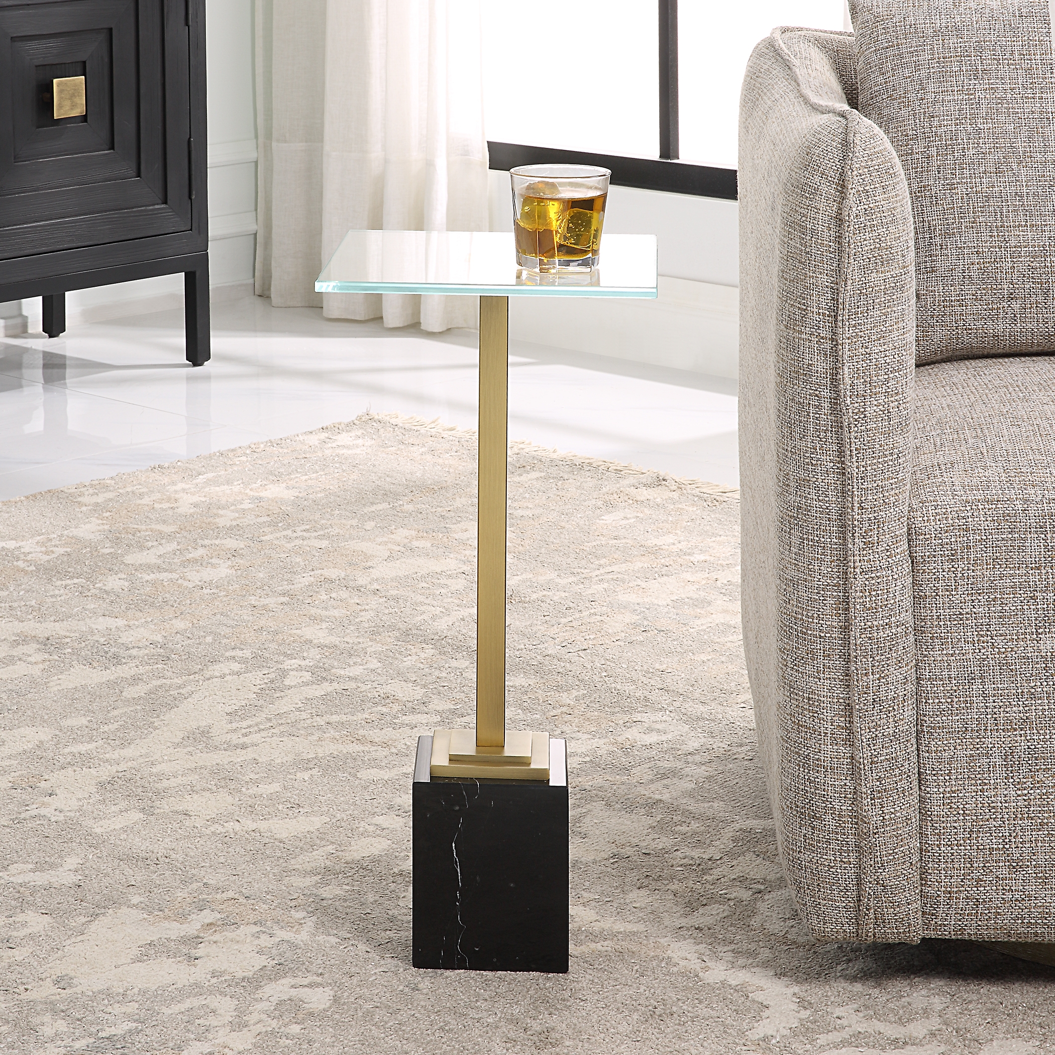 ACCENT FURNITURE - Image 1