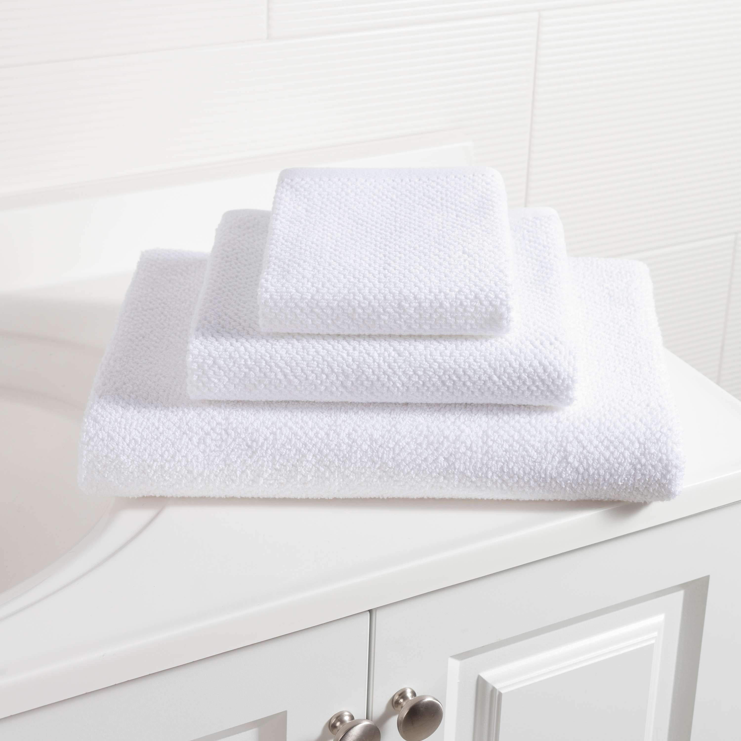 Pin Dot Terry White Towel - Image 0