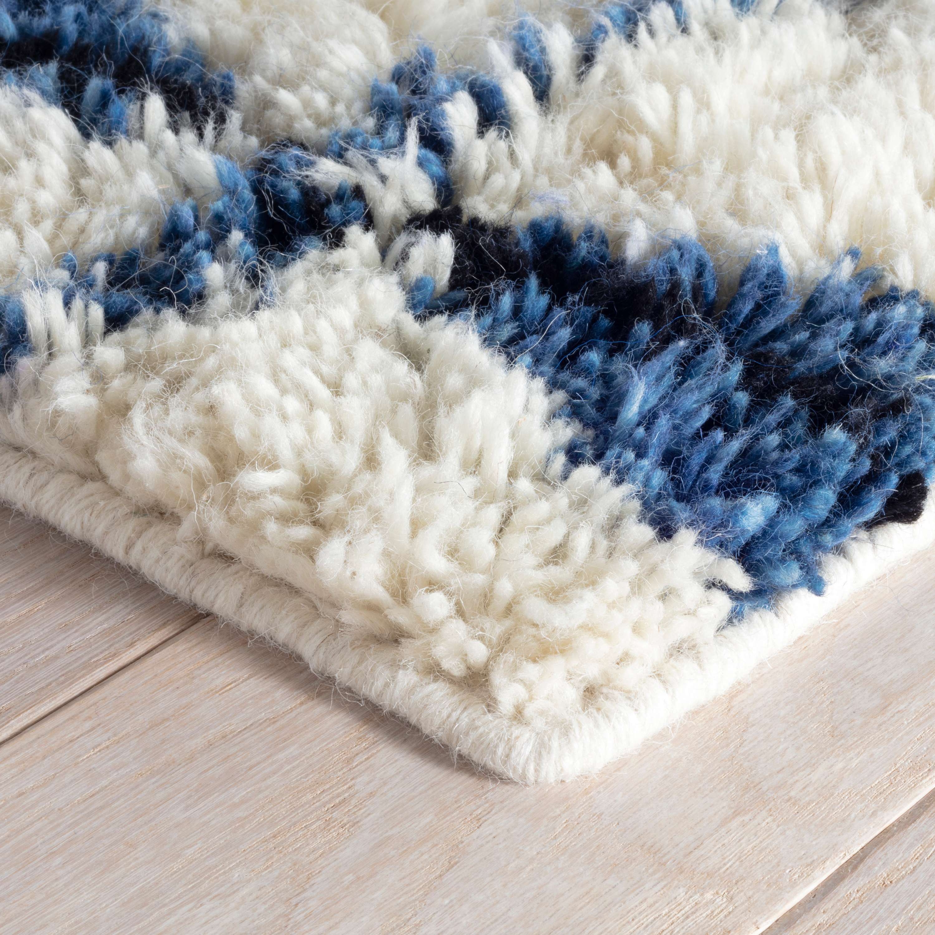 Noma Indigo Handwoven Wool Rug - Image 4