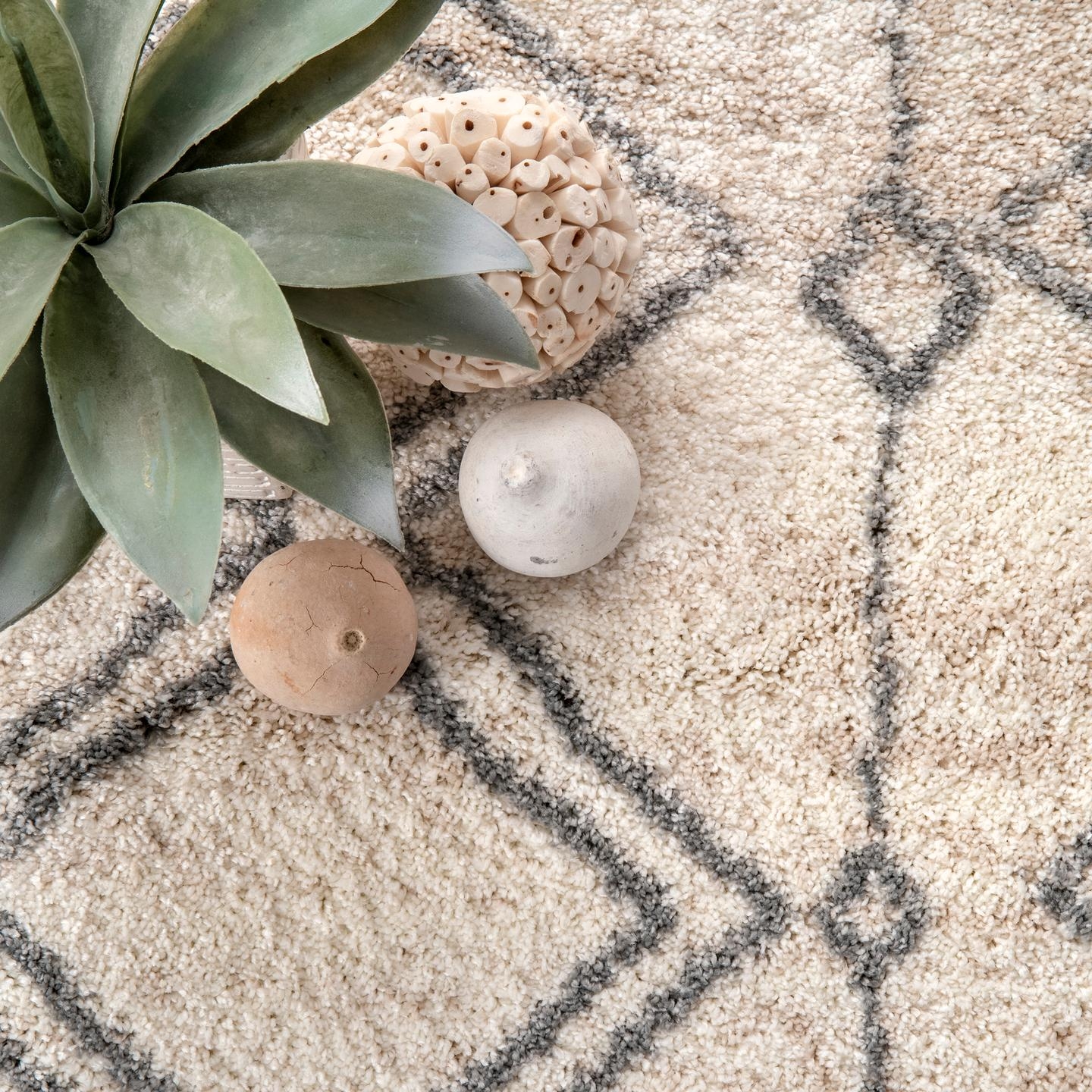 Transitional Moroccan Mariana Area Rug - Image 5