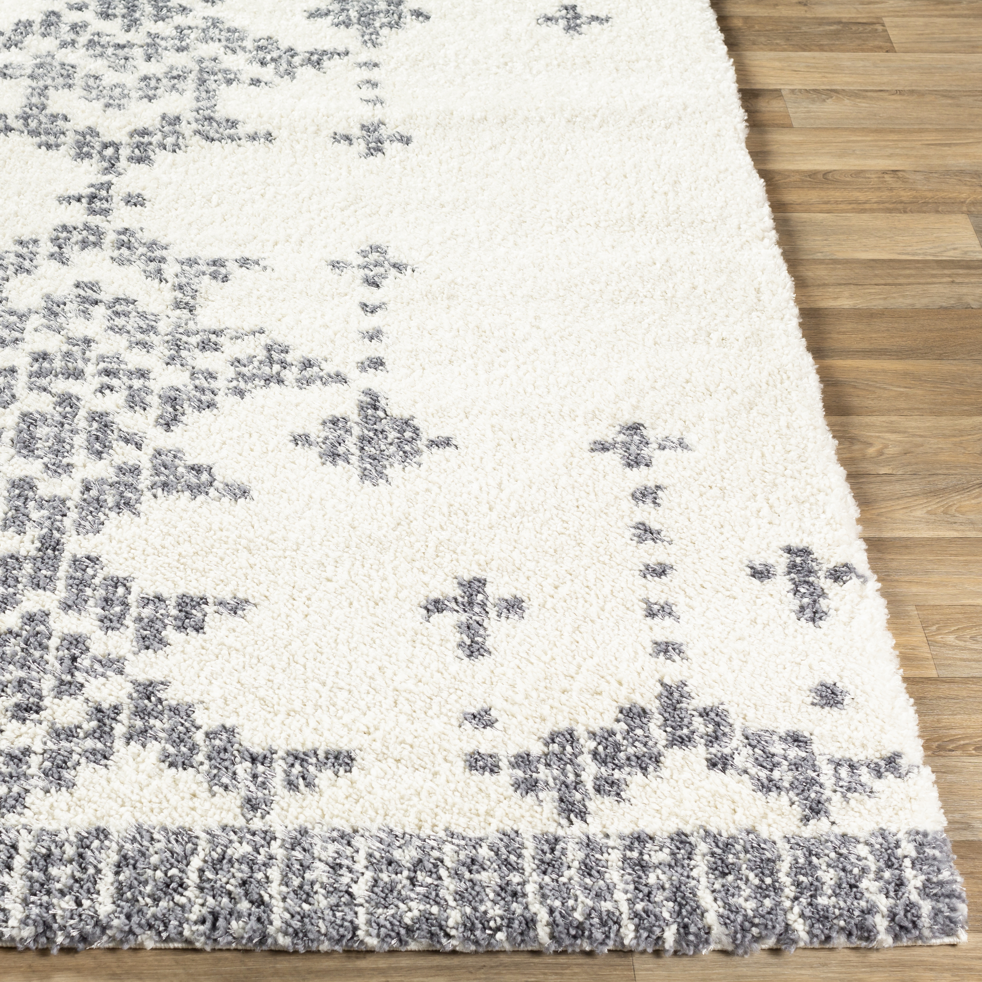 Maroc Shag Beige Indoor 6'7" x 9' Machine Woven Rug - Image 2