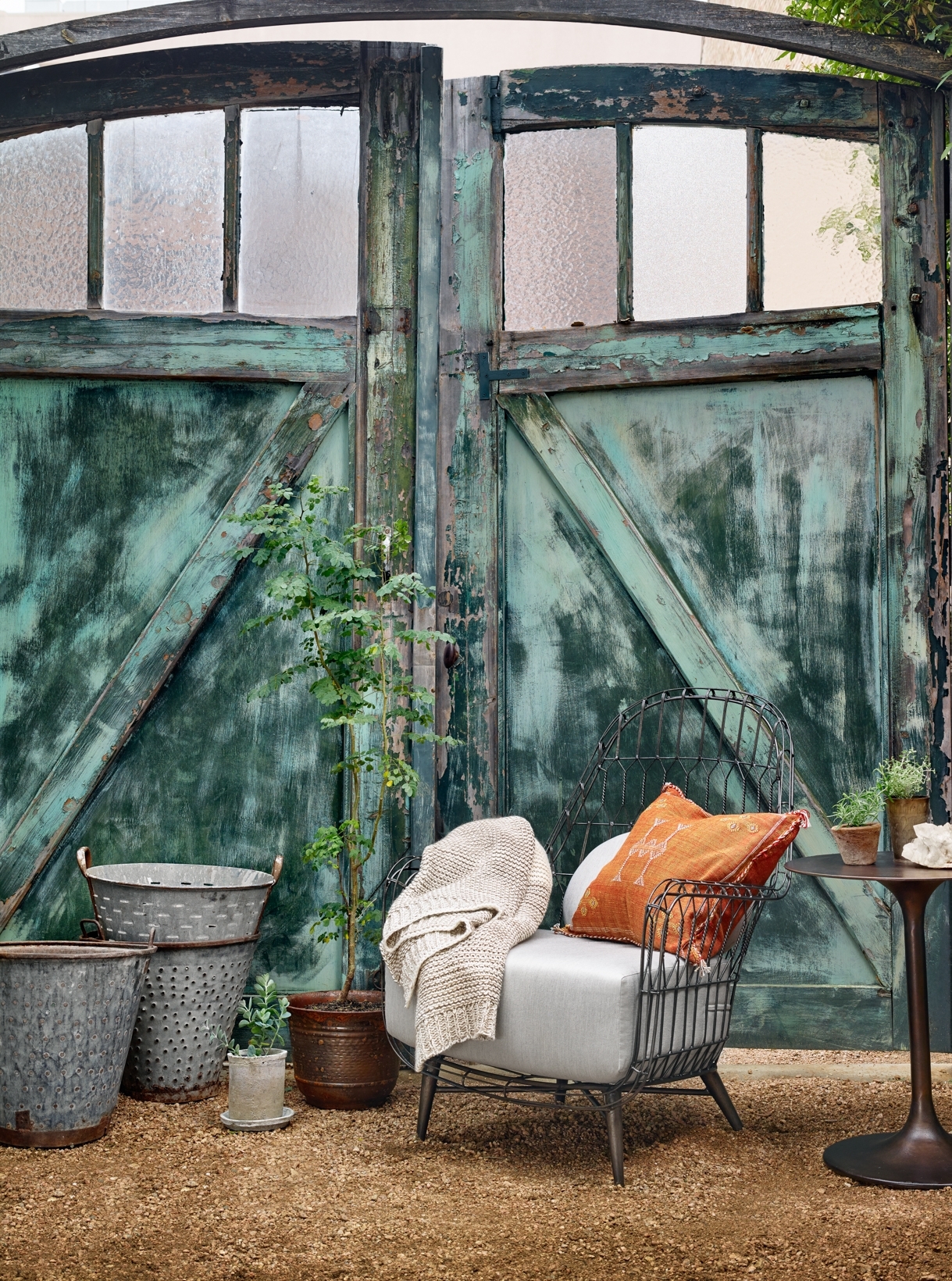 Tulip Side Table - Antique Rust - Image 6