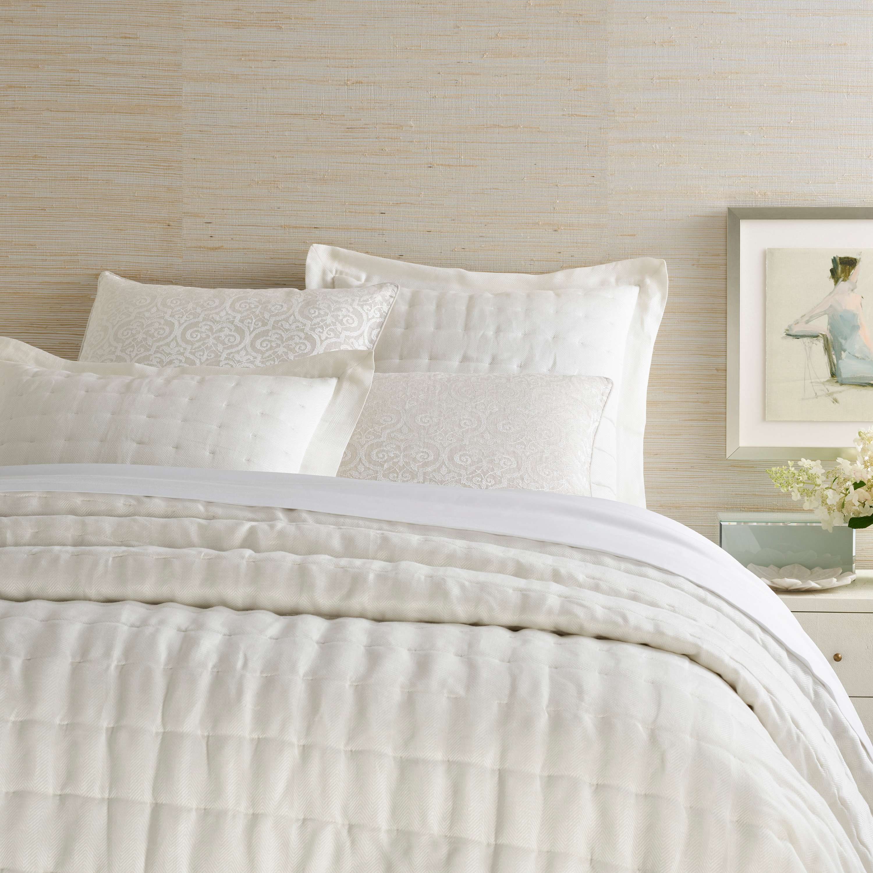 Brussels Ivory Quilt - Image 0