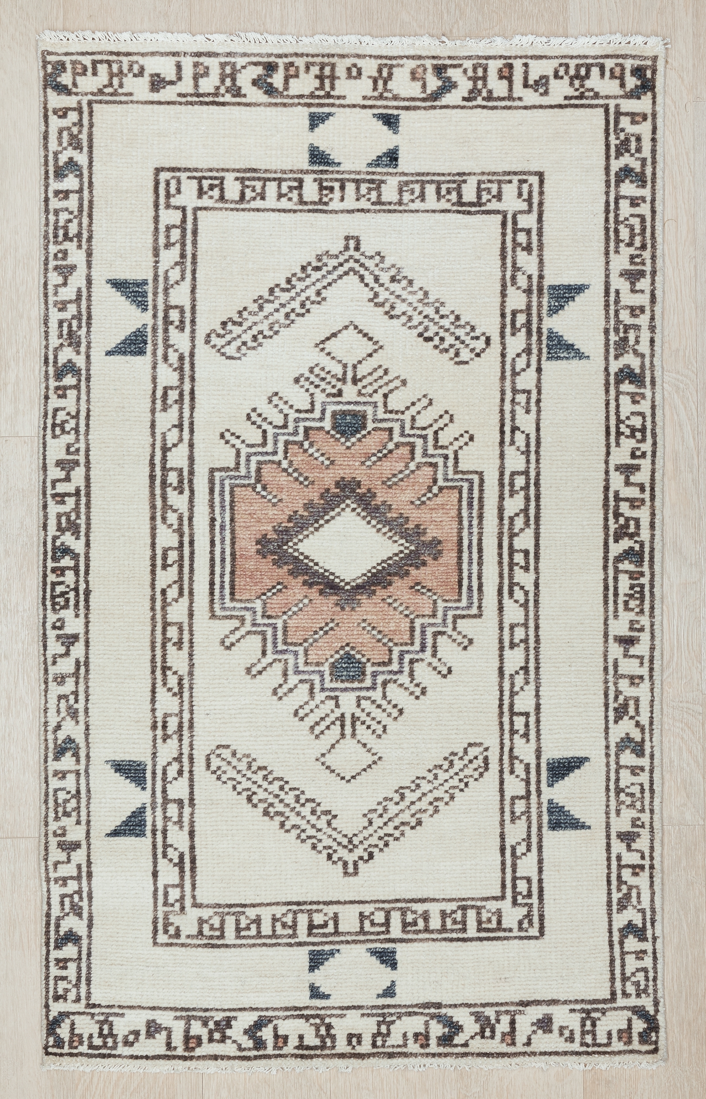 Zehra Hand-Knotted Wool Rug - Image 7