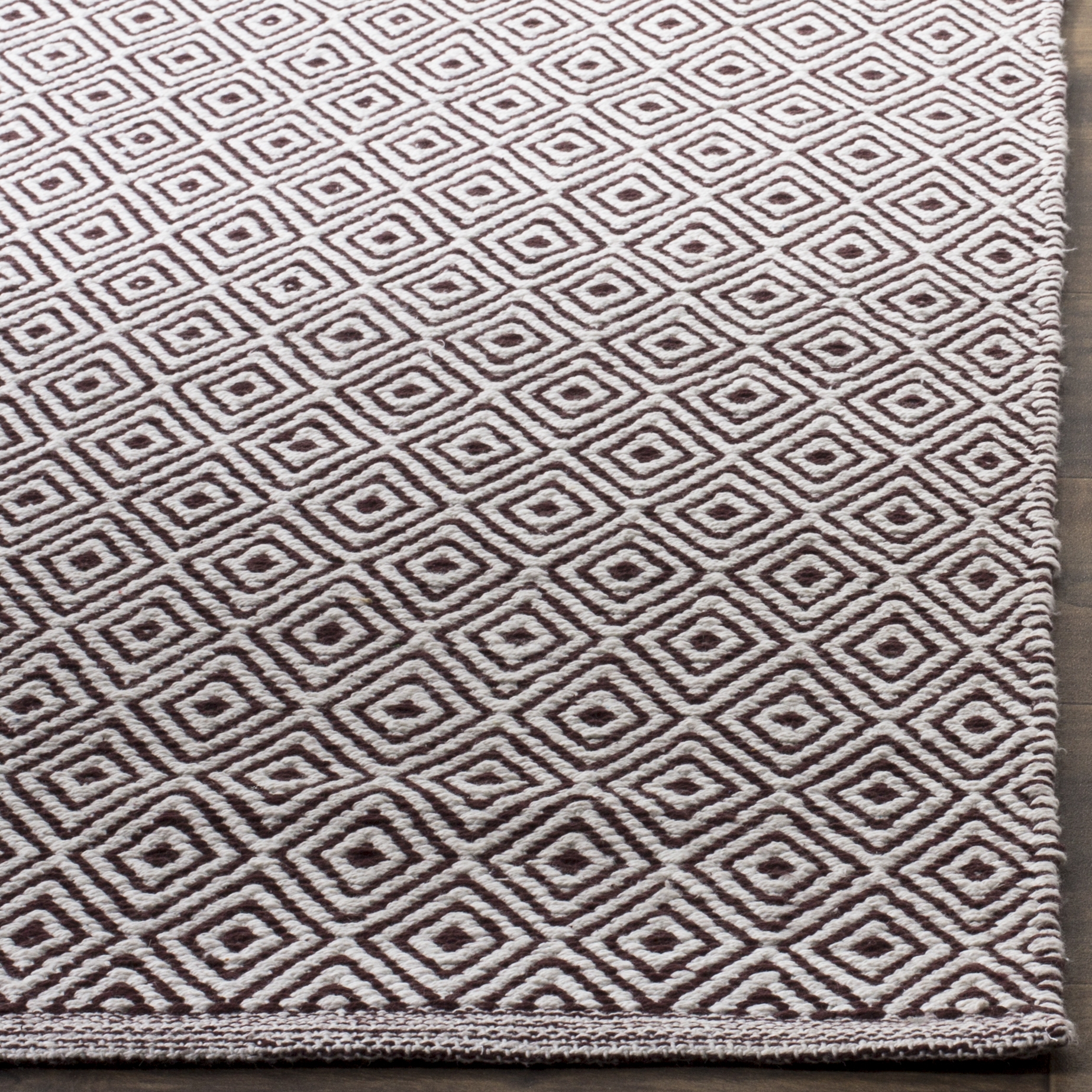 Arlo Home Hand Woven Area Rug, MTK515M, Ivory/Chocolate,  5' X 8' - Image 2