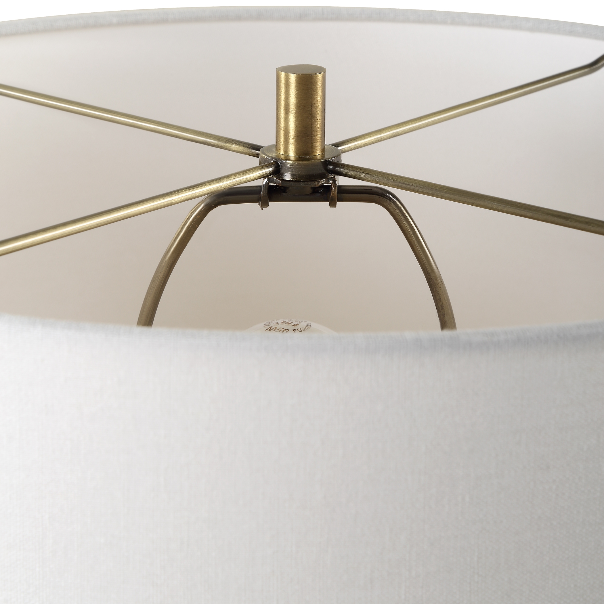 Forage Dark Scalloped Table Lamp - Image 5