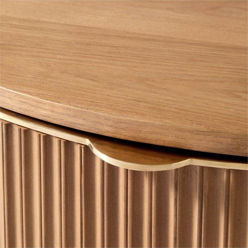 Davison 40" Round Fluted Oak Coffee Table - Image 7