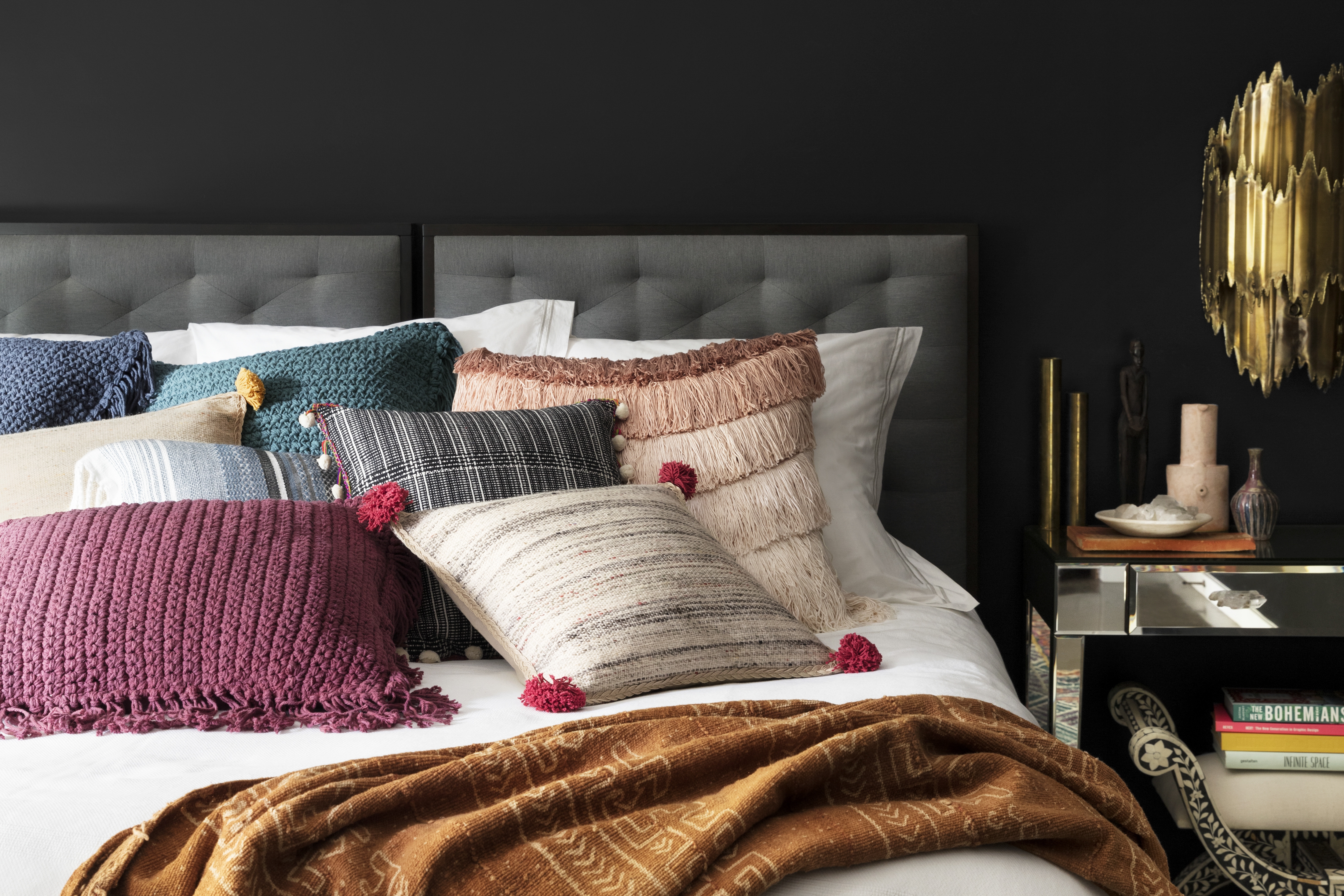Justina Blakeney x Loloi Pillows P0804 Beige / Multi 18" x 18" Cover Only - Image 2