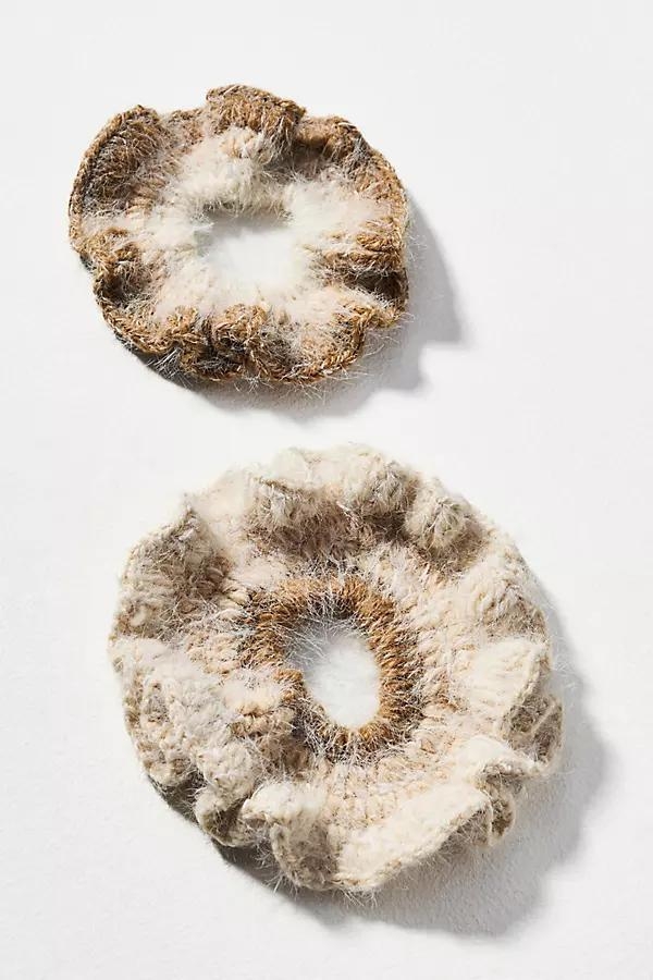 Cozy Bun-Wrap Scrunchie - Image 0