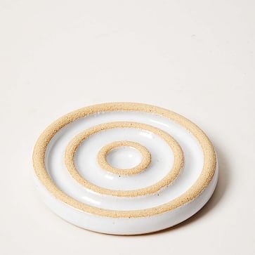 Bullseye Soap Tray American Mined Clay And Glaze White Tray - Image 0
