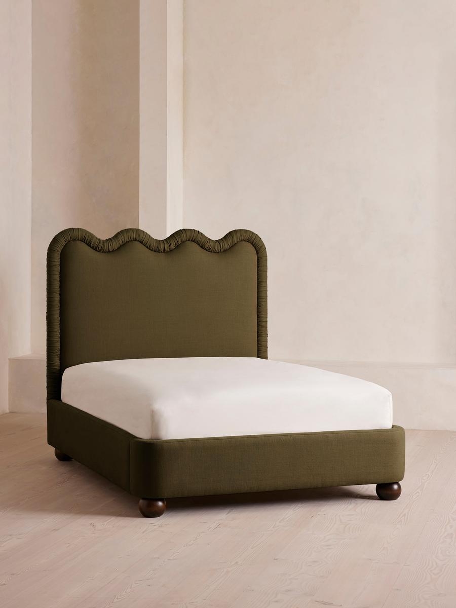 Tristan Bed, Queen, Linen, Olive, US - Image 0